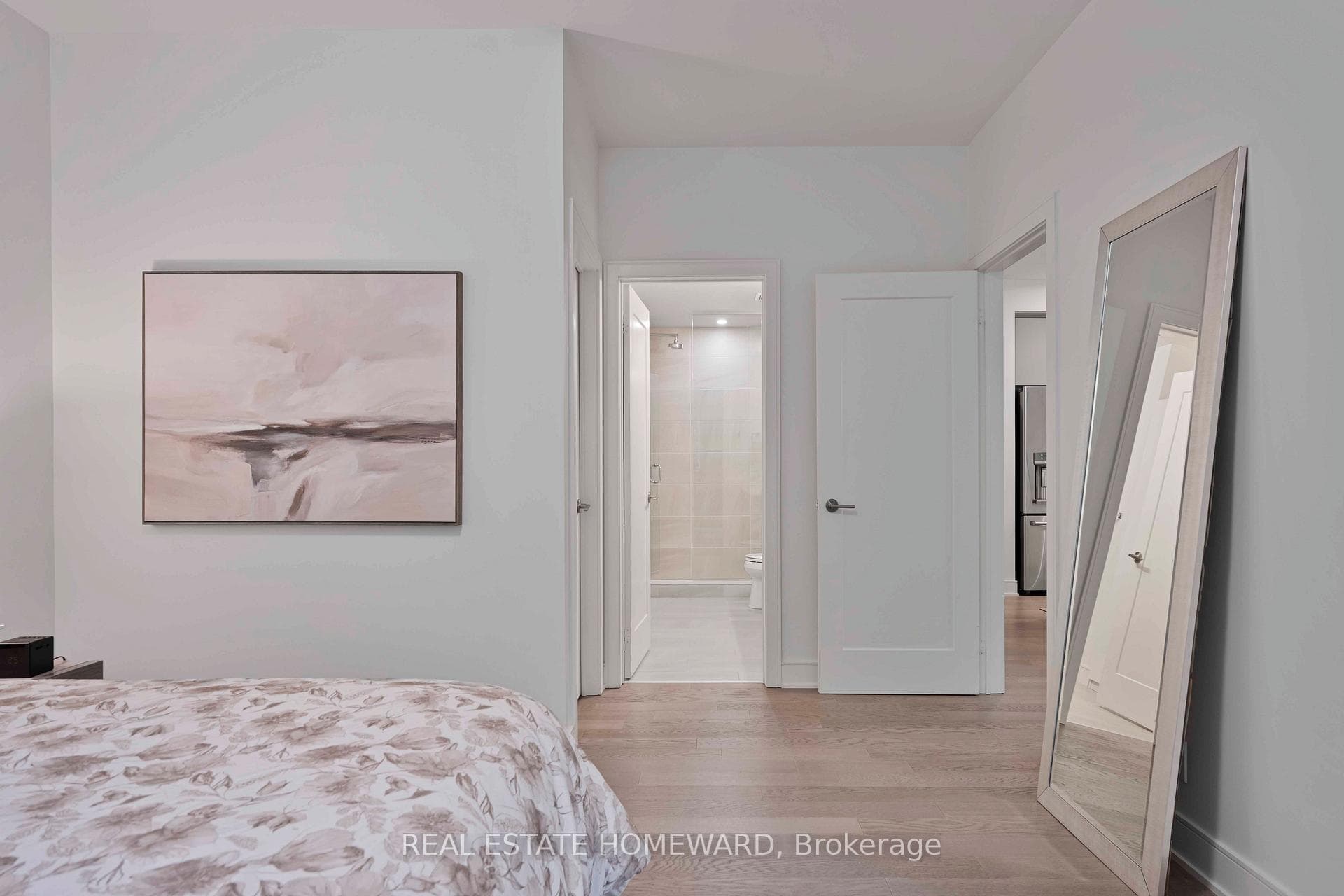 1575 Lakeshore Road Unit 108 photo 28