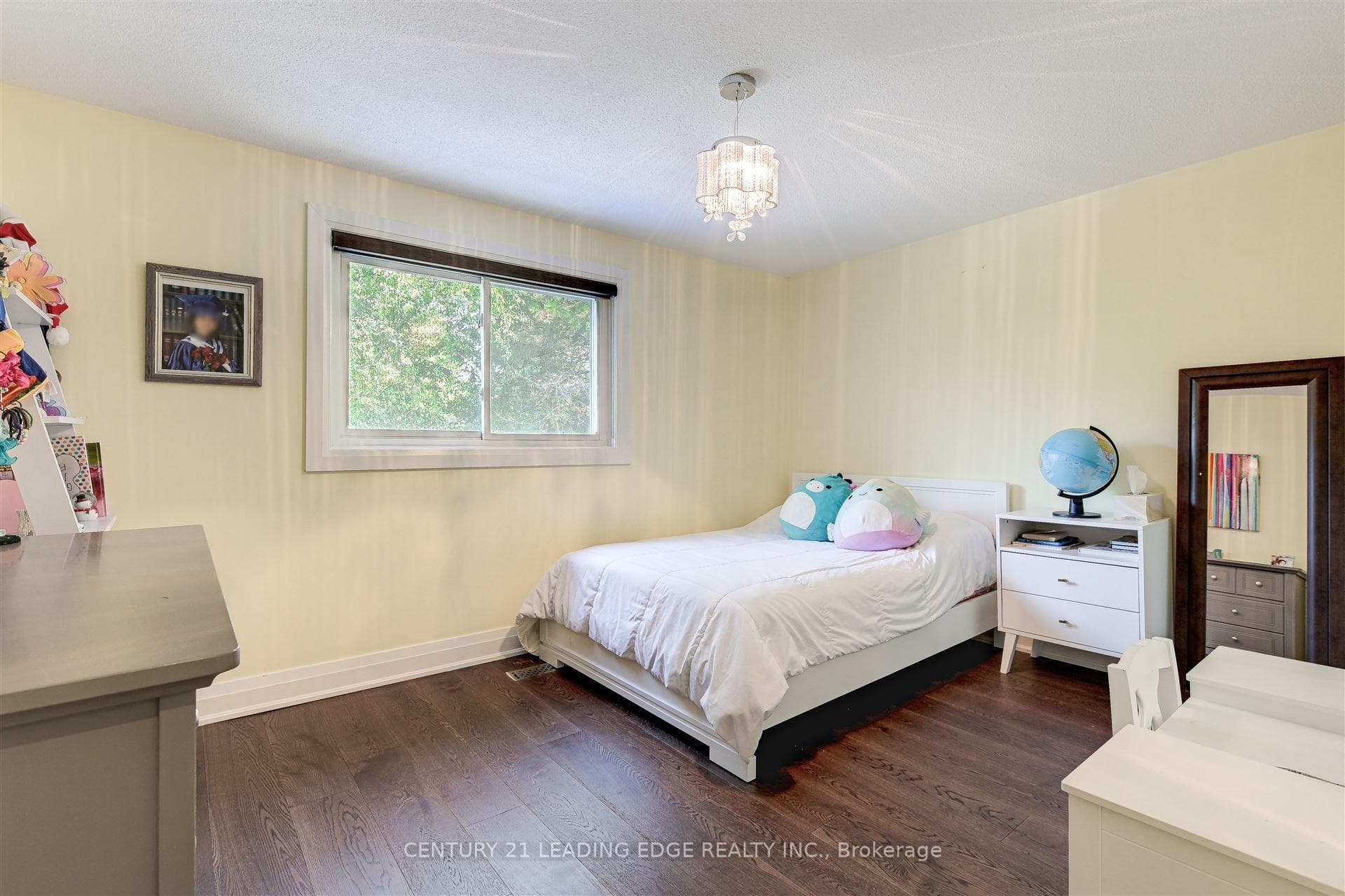 52 RAMONA Boulevard photo 25