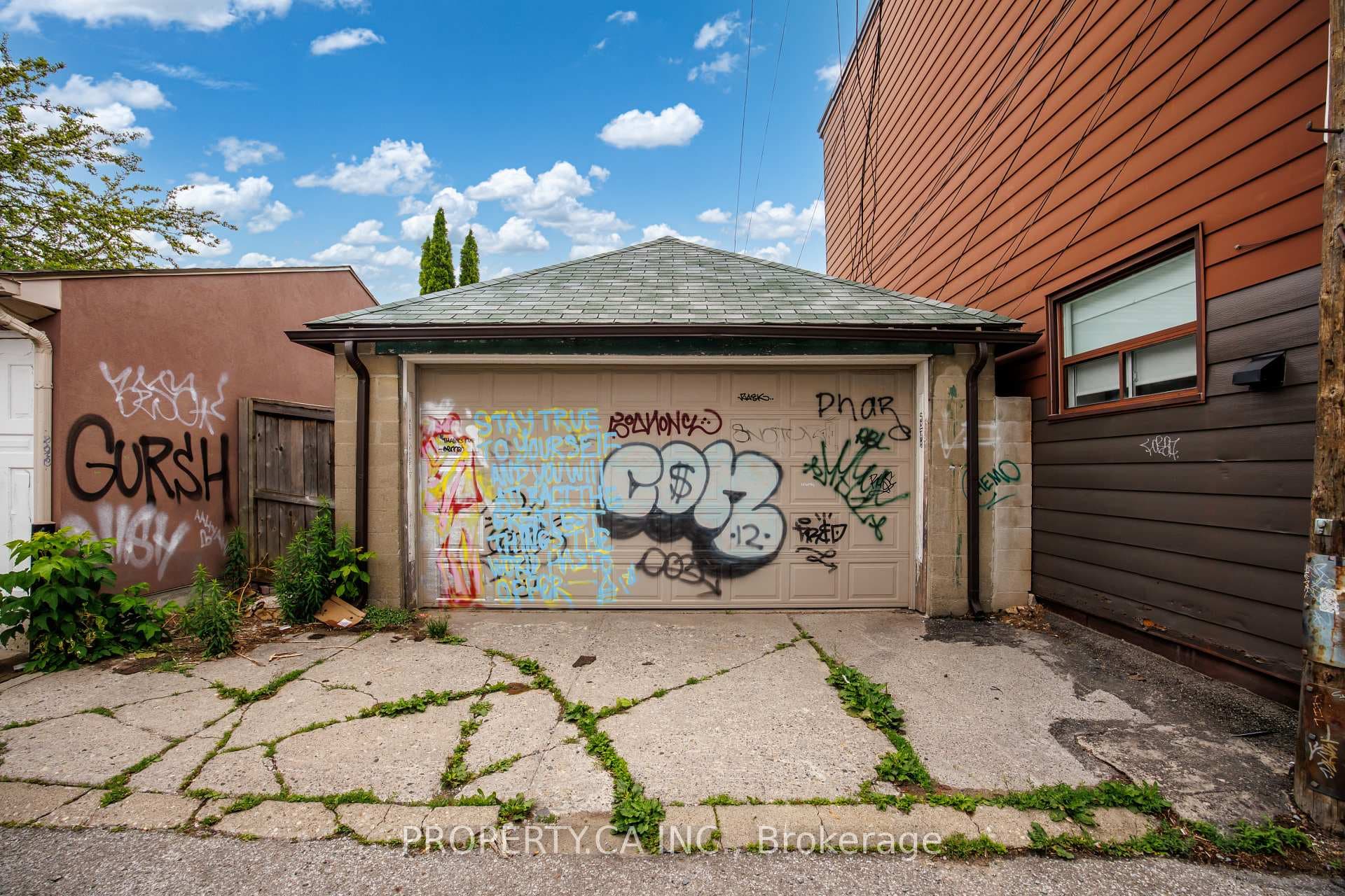 233 Clinton Street photo 34