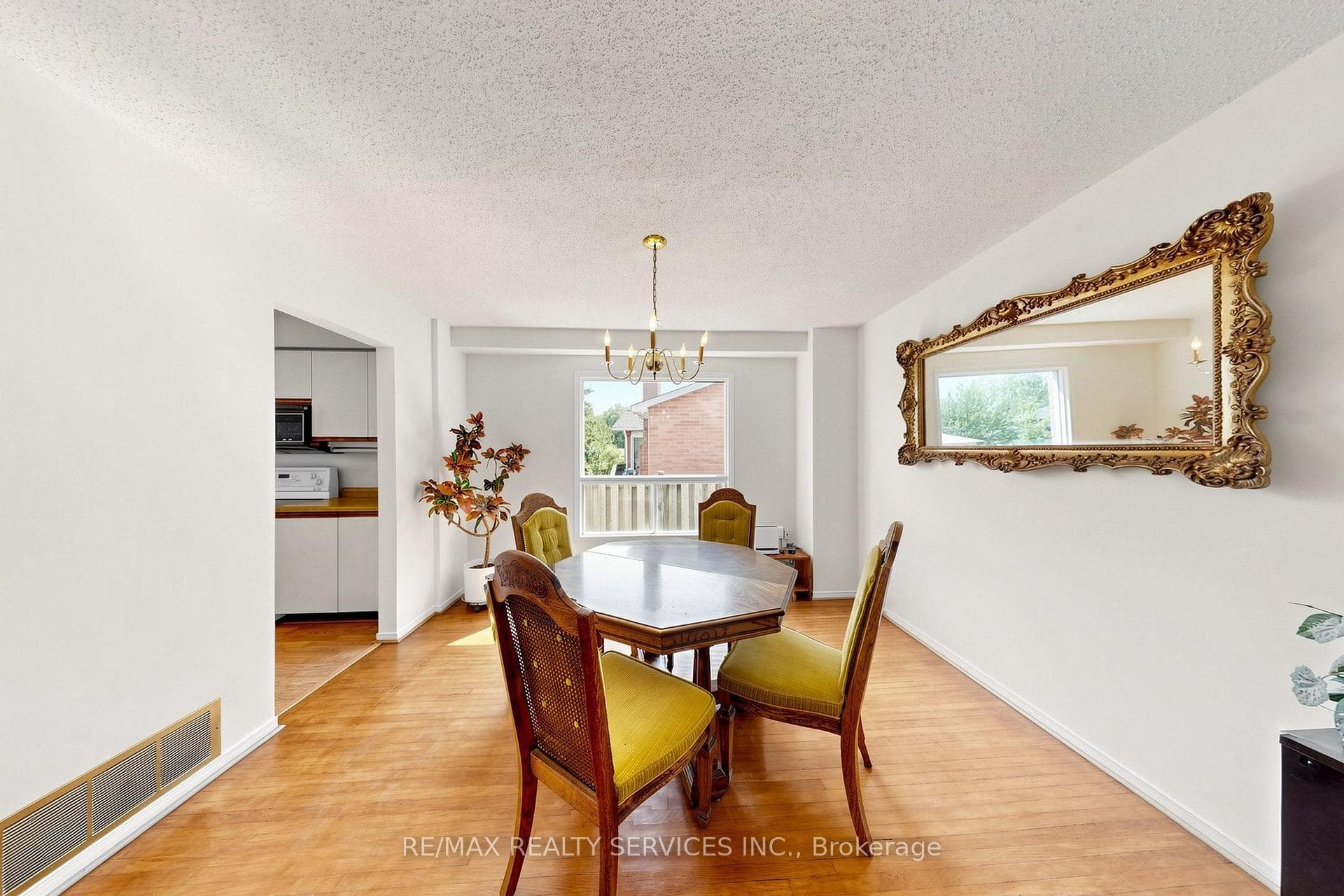 34 Granby Court photo 18