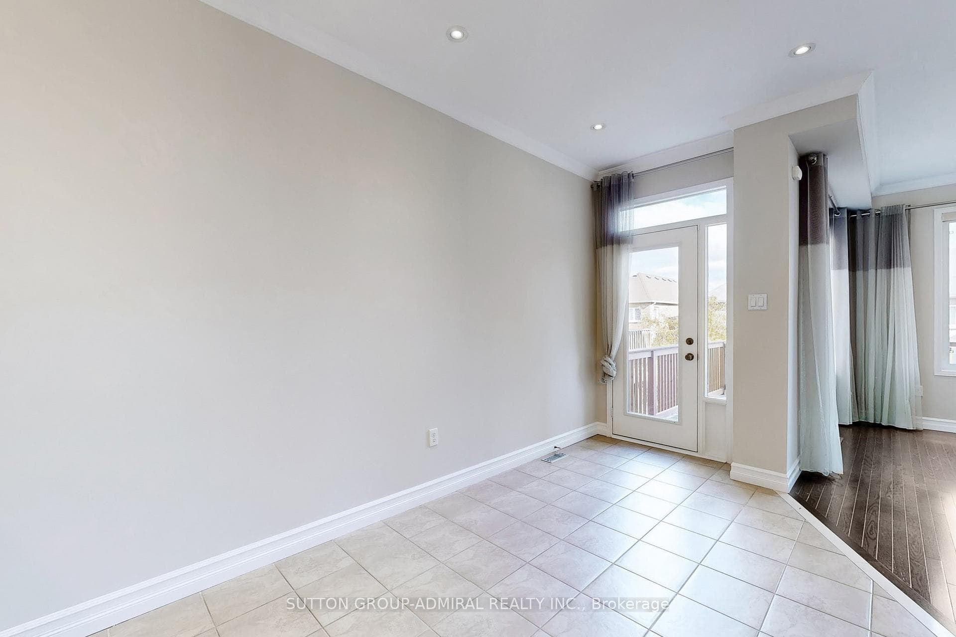 106 Big Hill Crescent photo 17