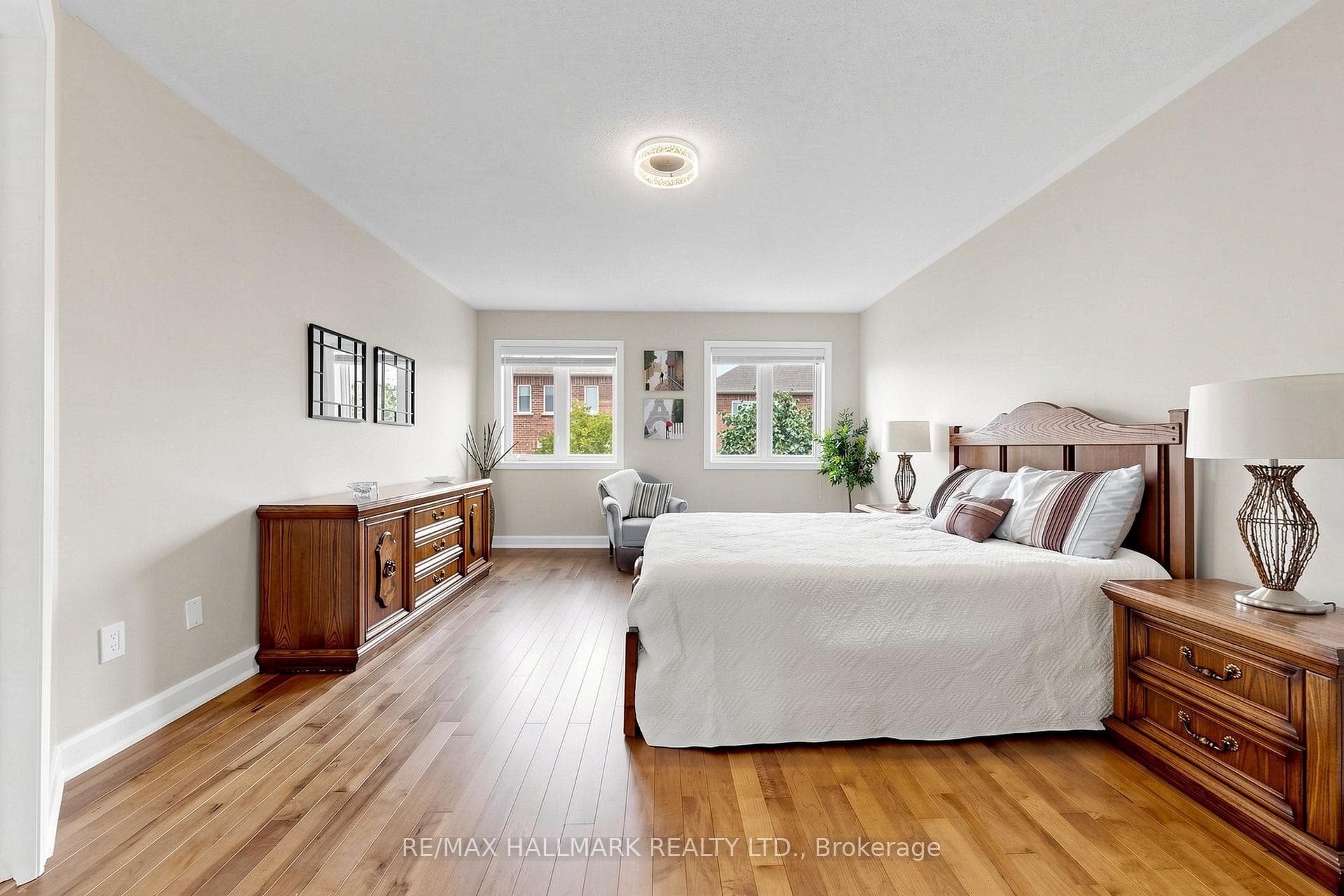 24 Idyllwood Avenue photo 24
