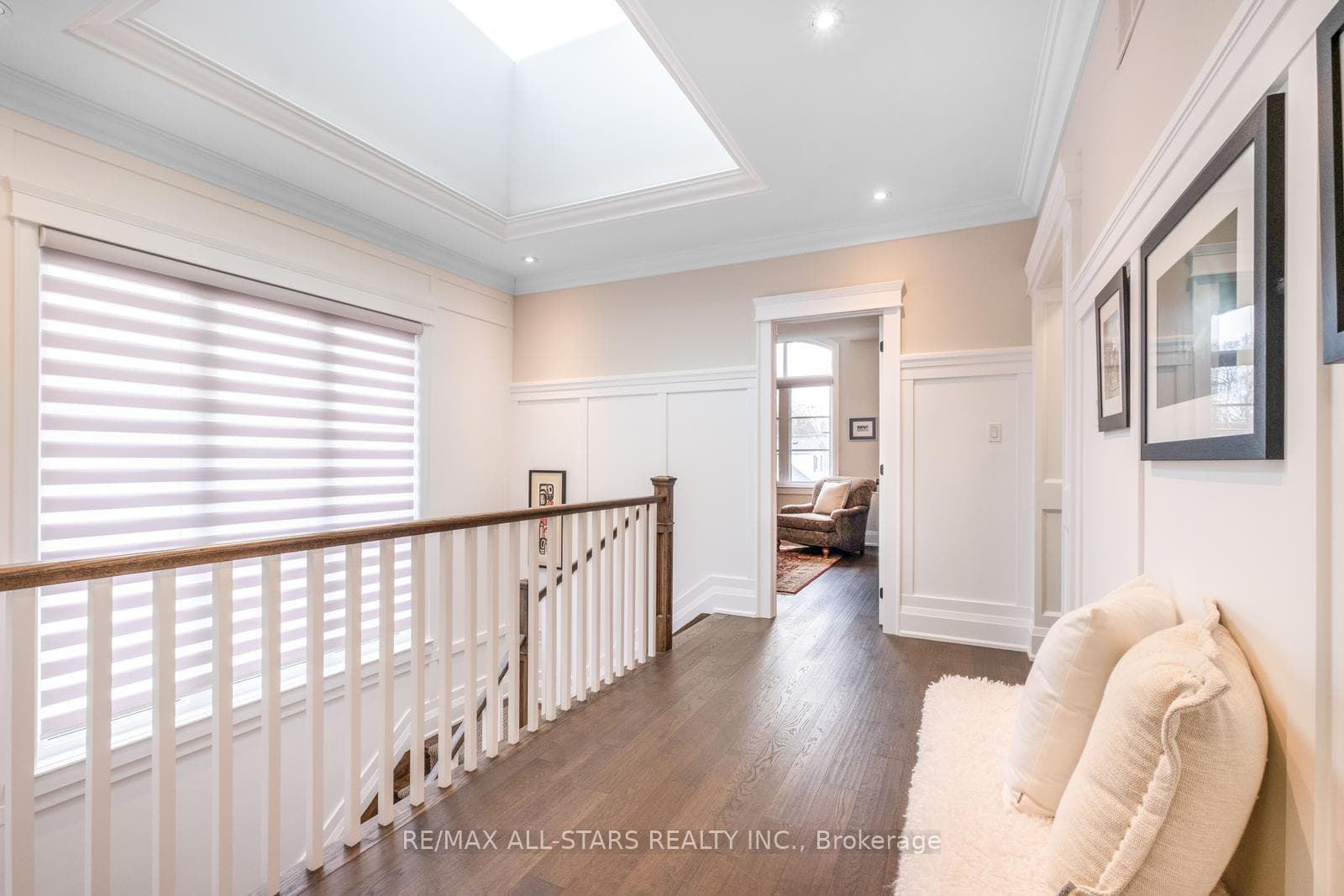 142 Rose Avenue photo 25