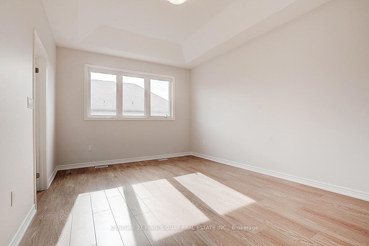 39 Boiton Street photo 23