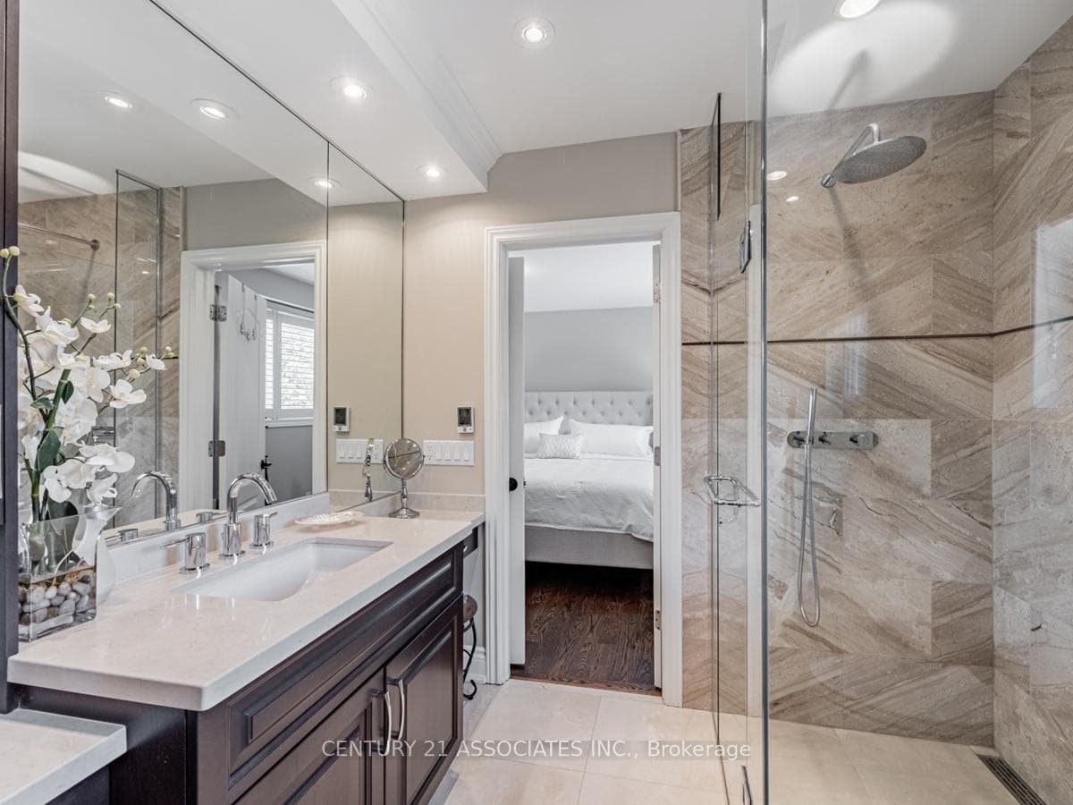 2297 Nikanna Road photo 27