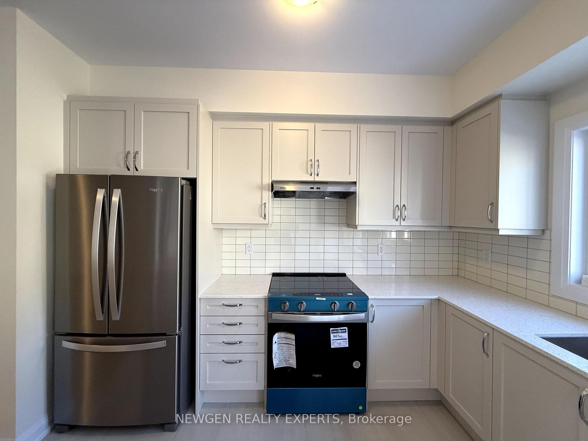 168 Seguin Street photo 9