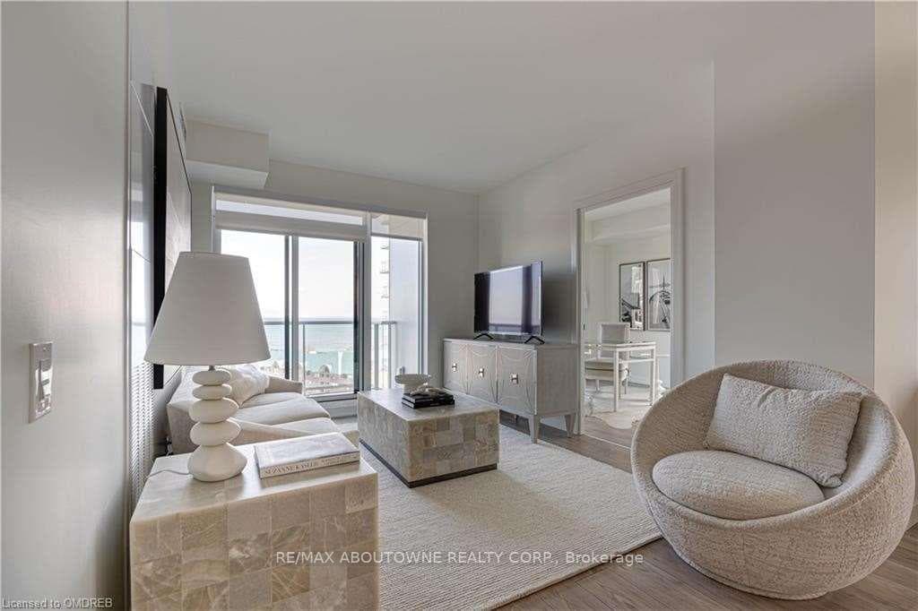 133 Bronte Road Unit BO211 photo 6