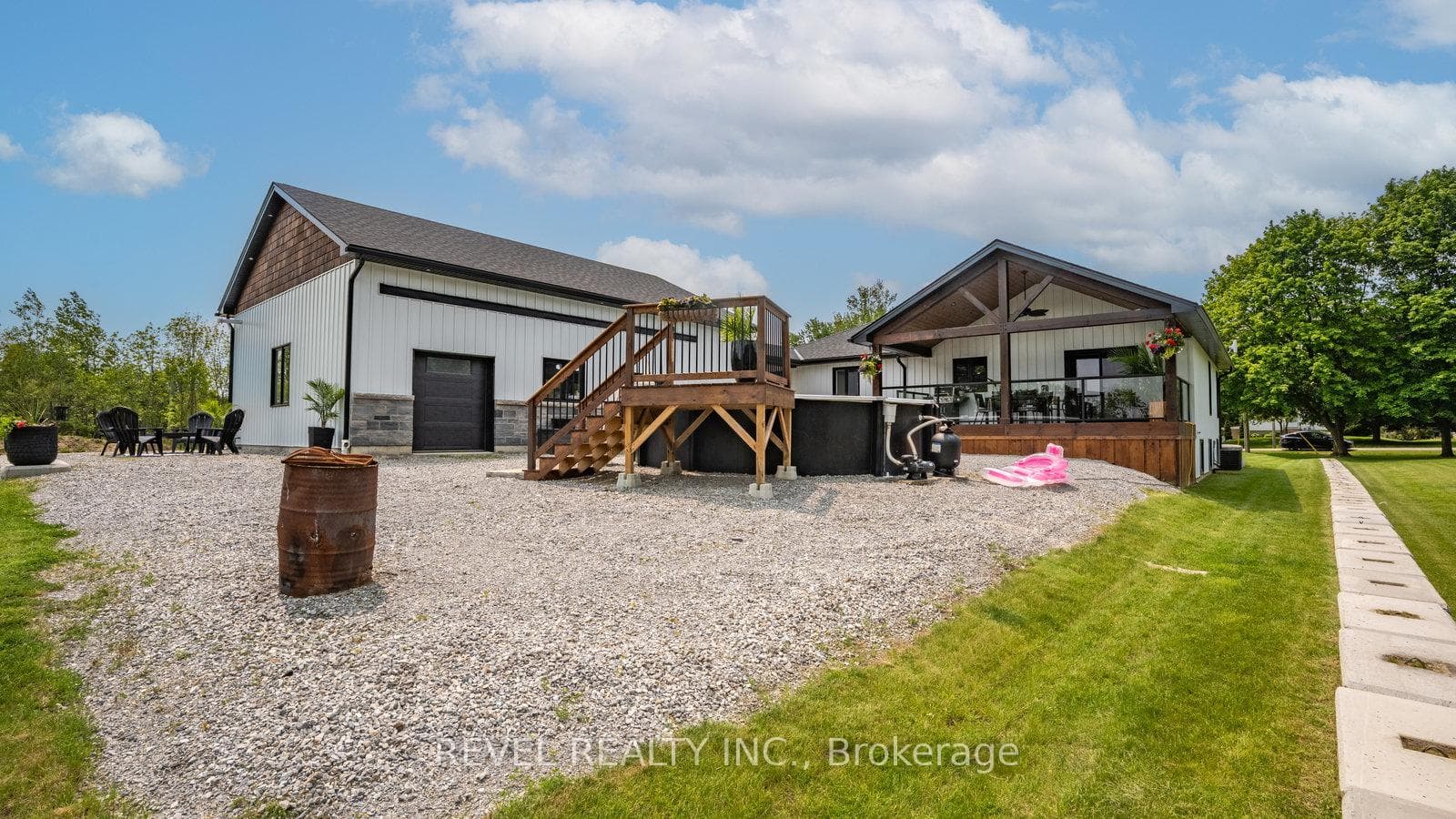 6 Kings Lane photo 44