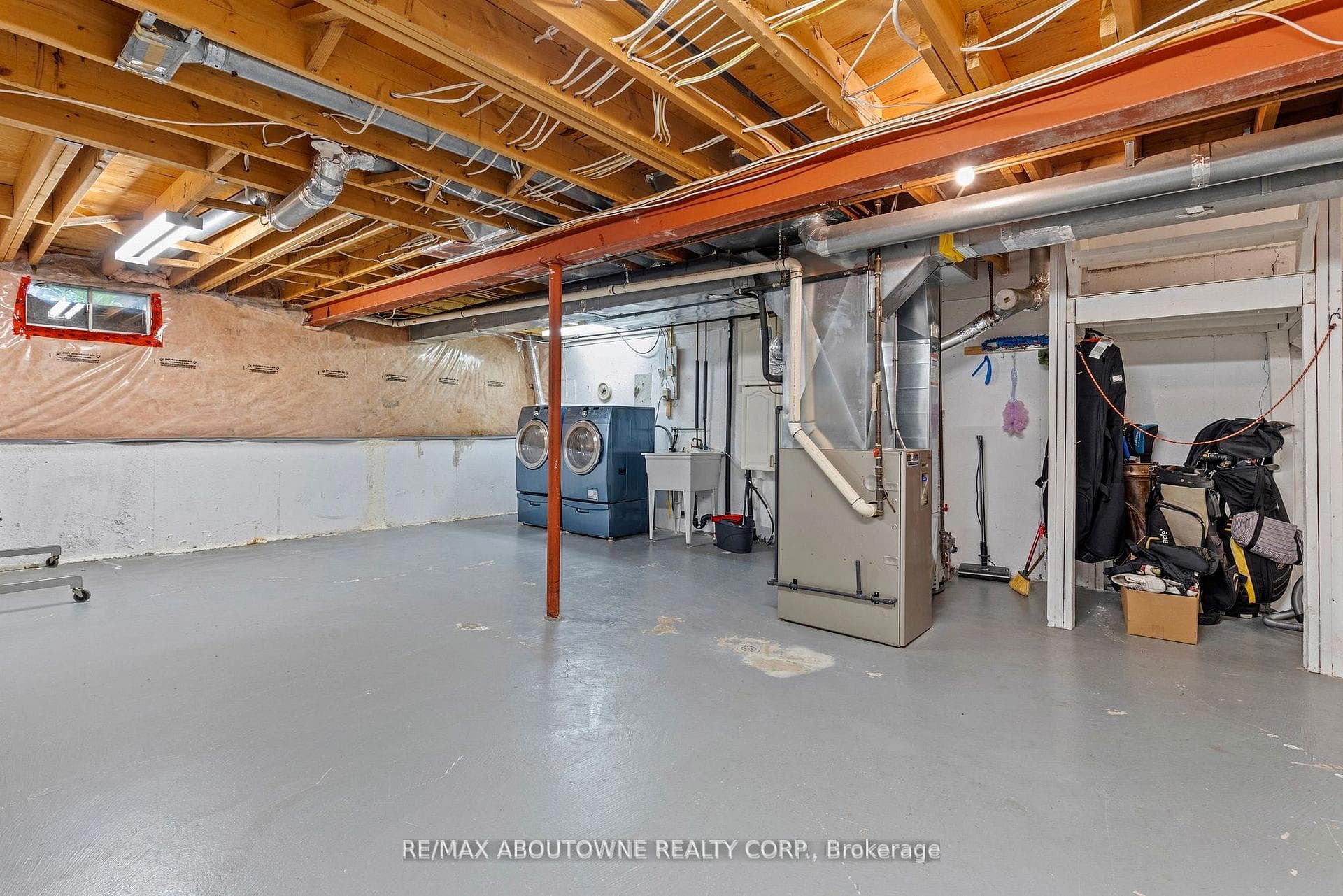 2230 Walkers Line Unit 9 photo 26