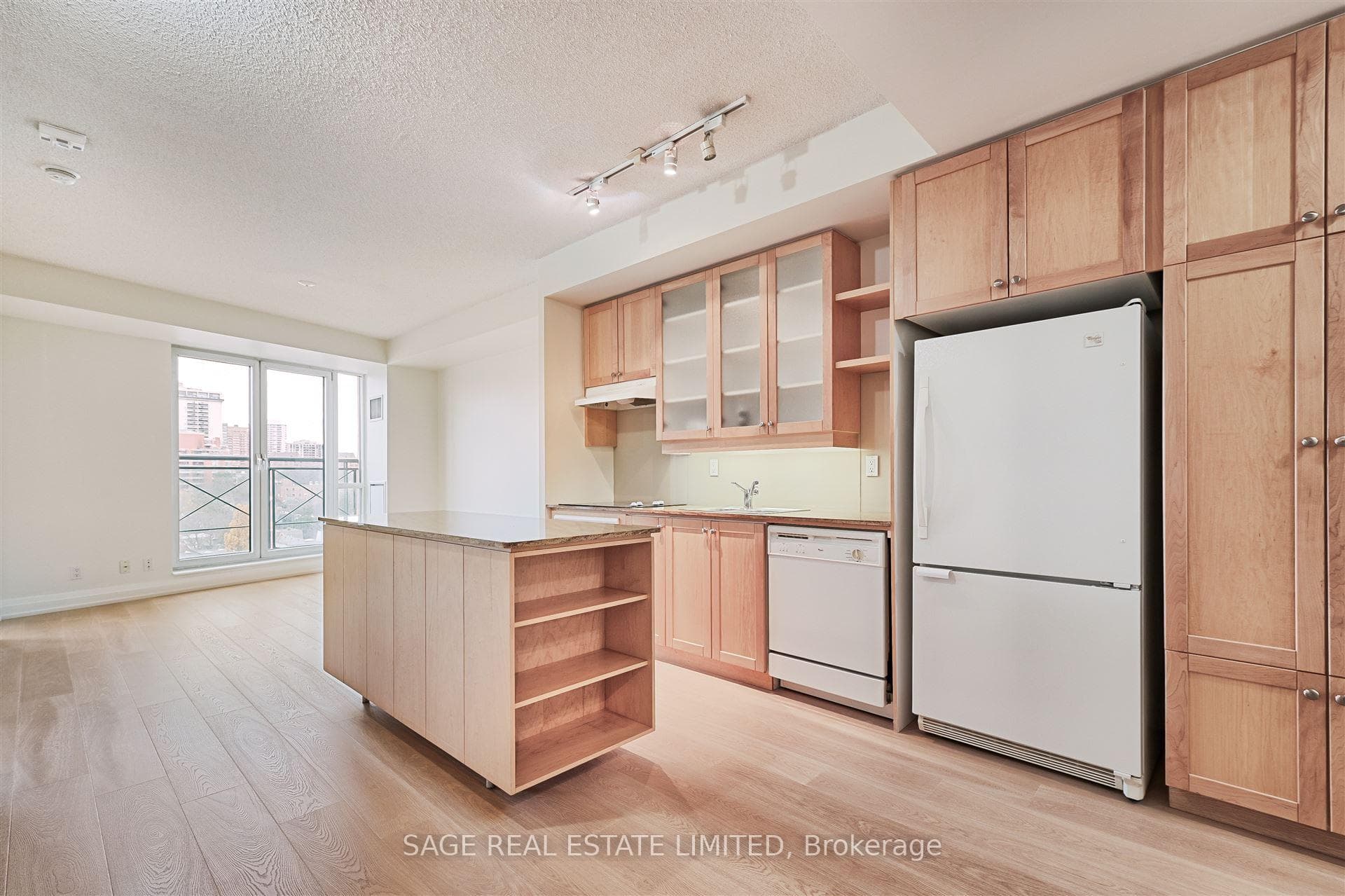 20 Scrivener Square Unit 906 photo 10