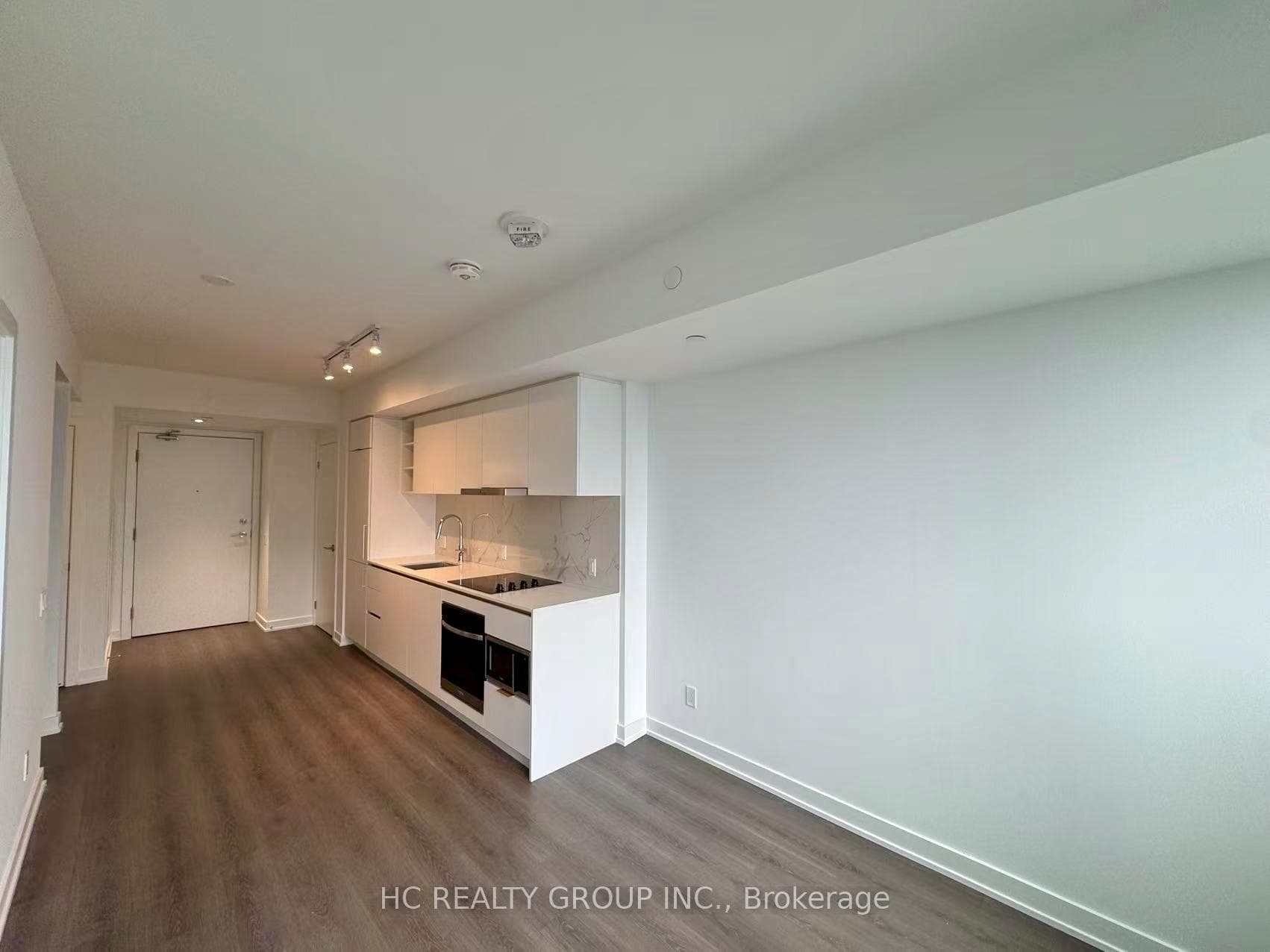 8 Wellesley Street Unit 4702 photo 7