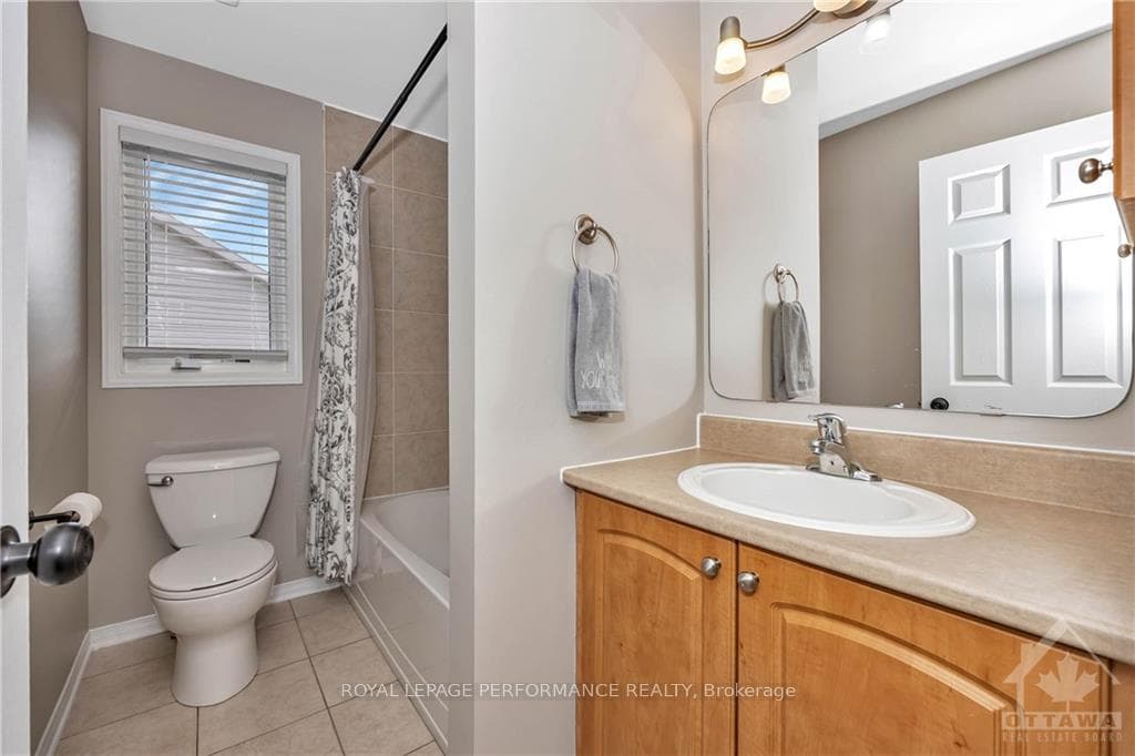 500 CRYSTAL Court photo 25
