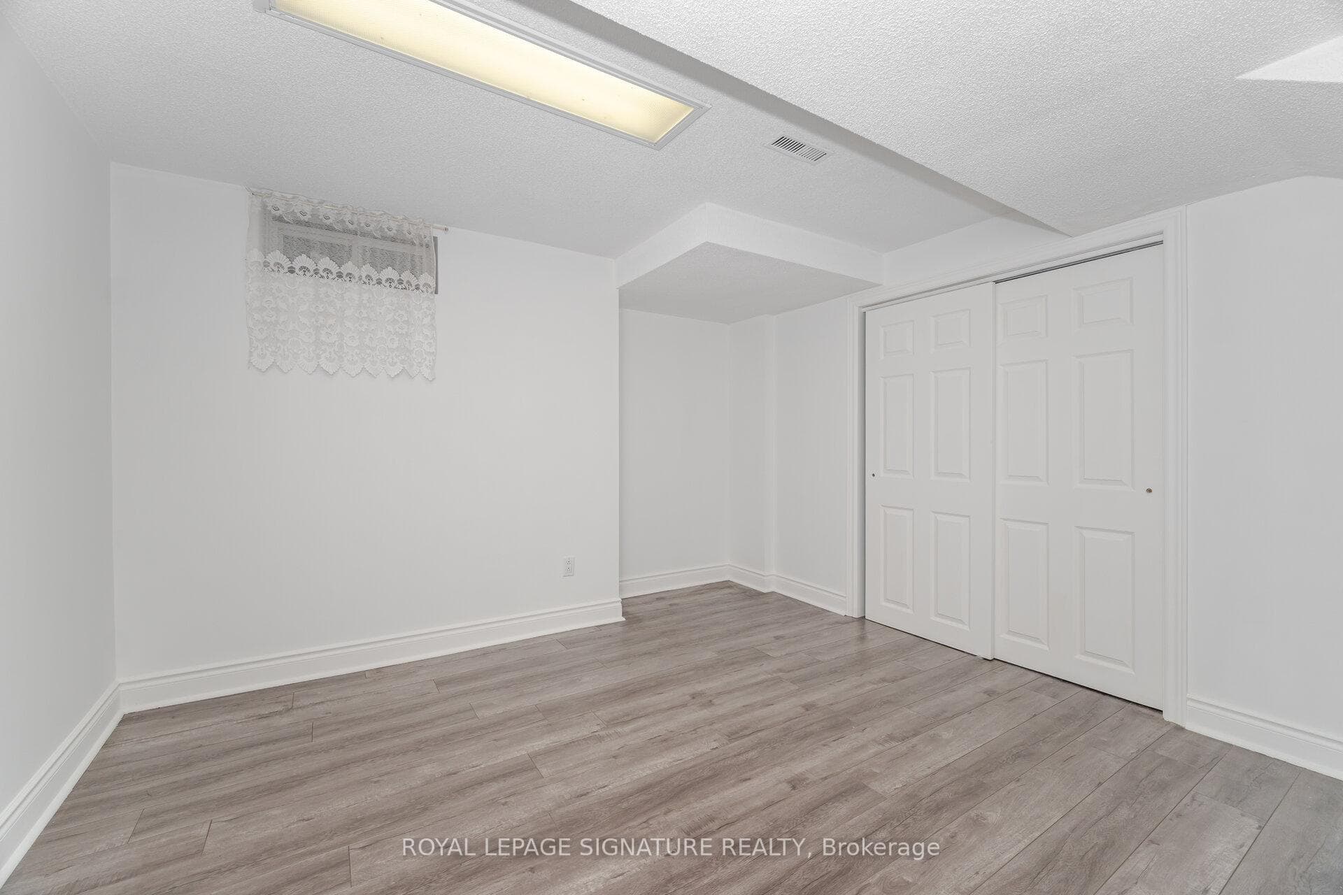 5217 Fallingbrook Drive photo 45