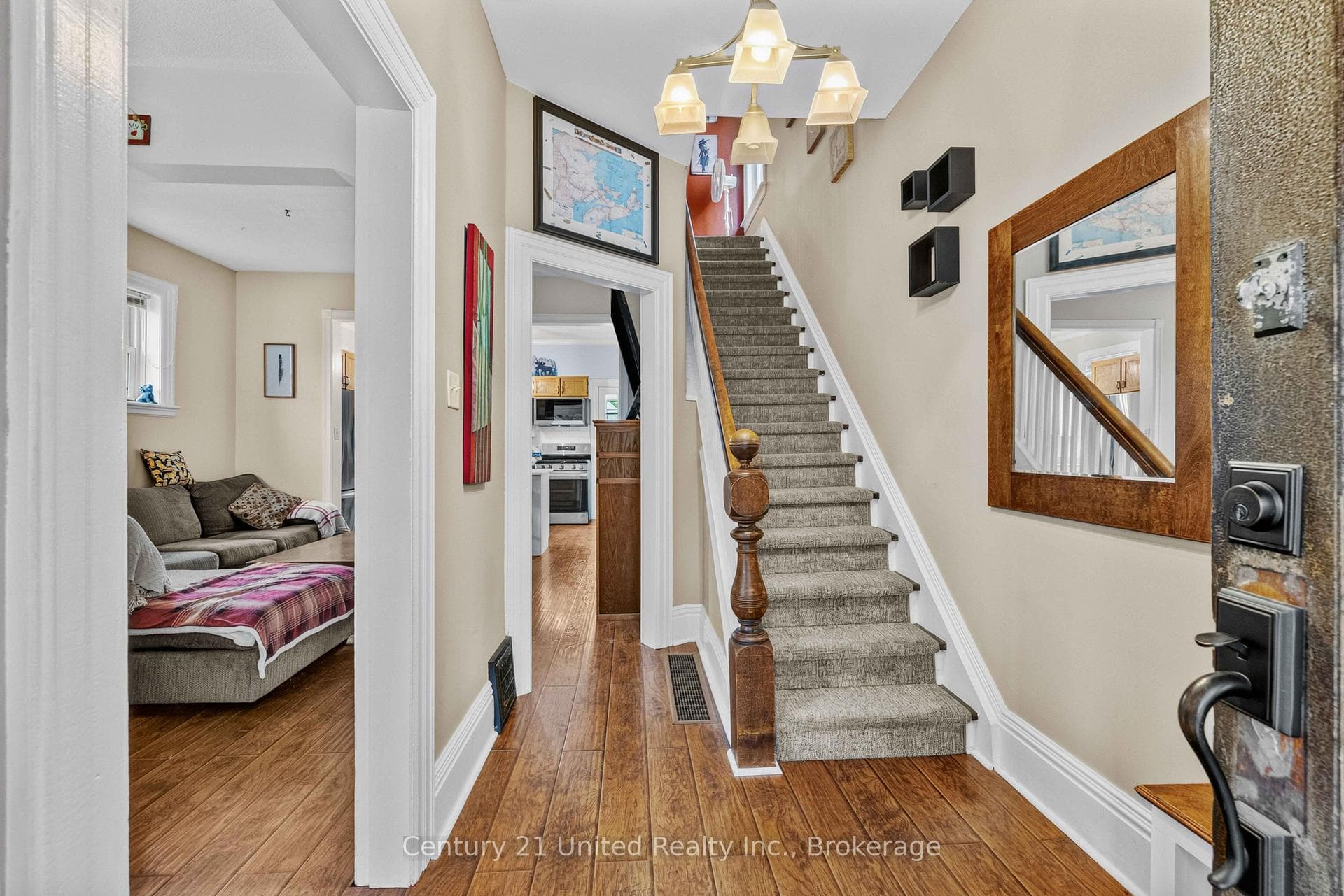 95 Morrow Street photo 2