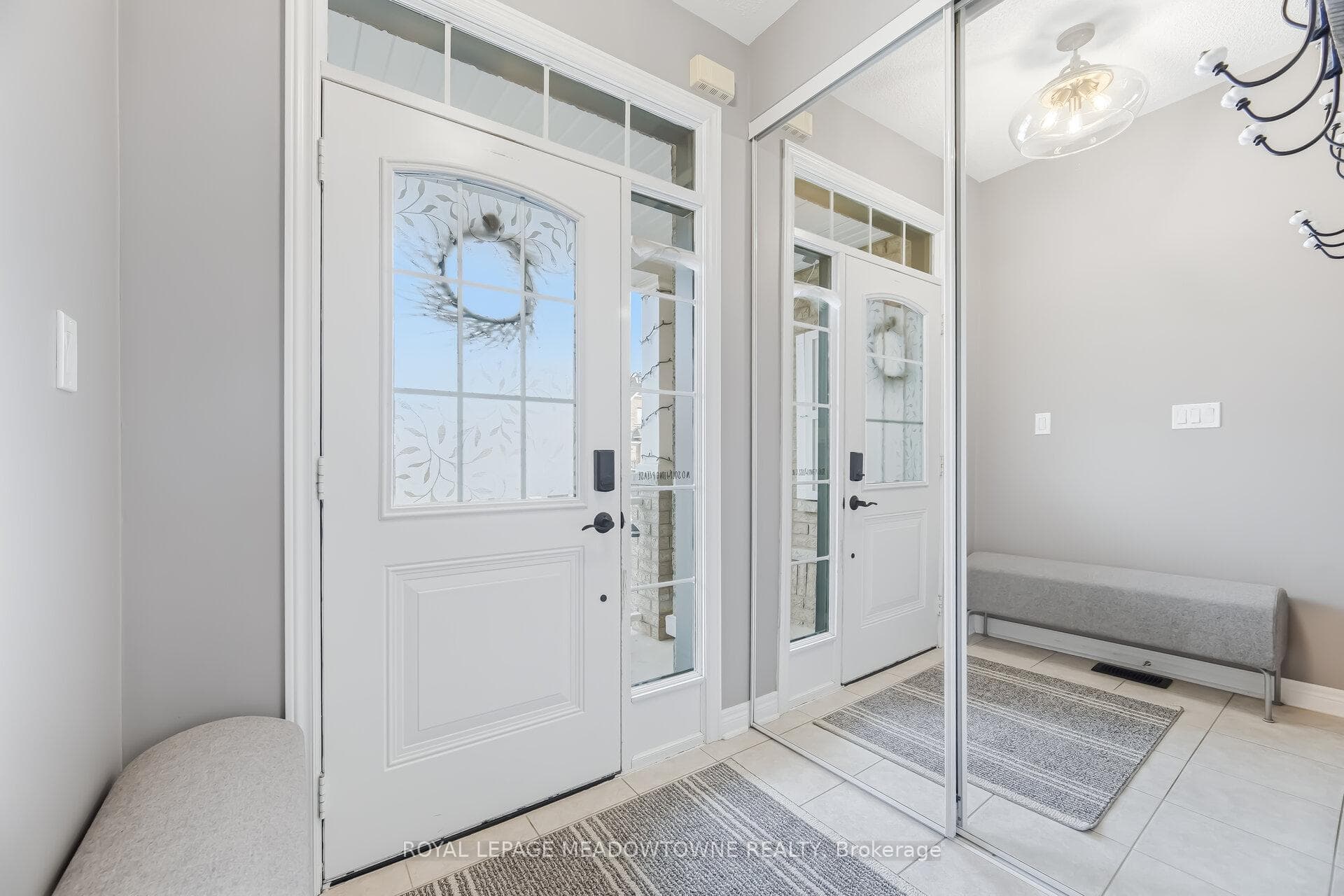 21 Sharpe Crescent photo 5