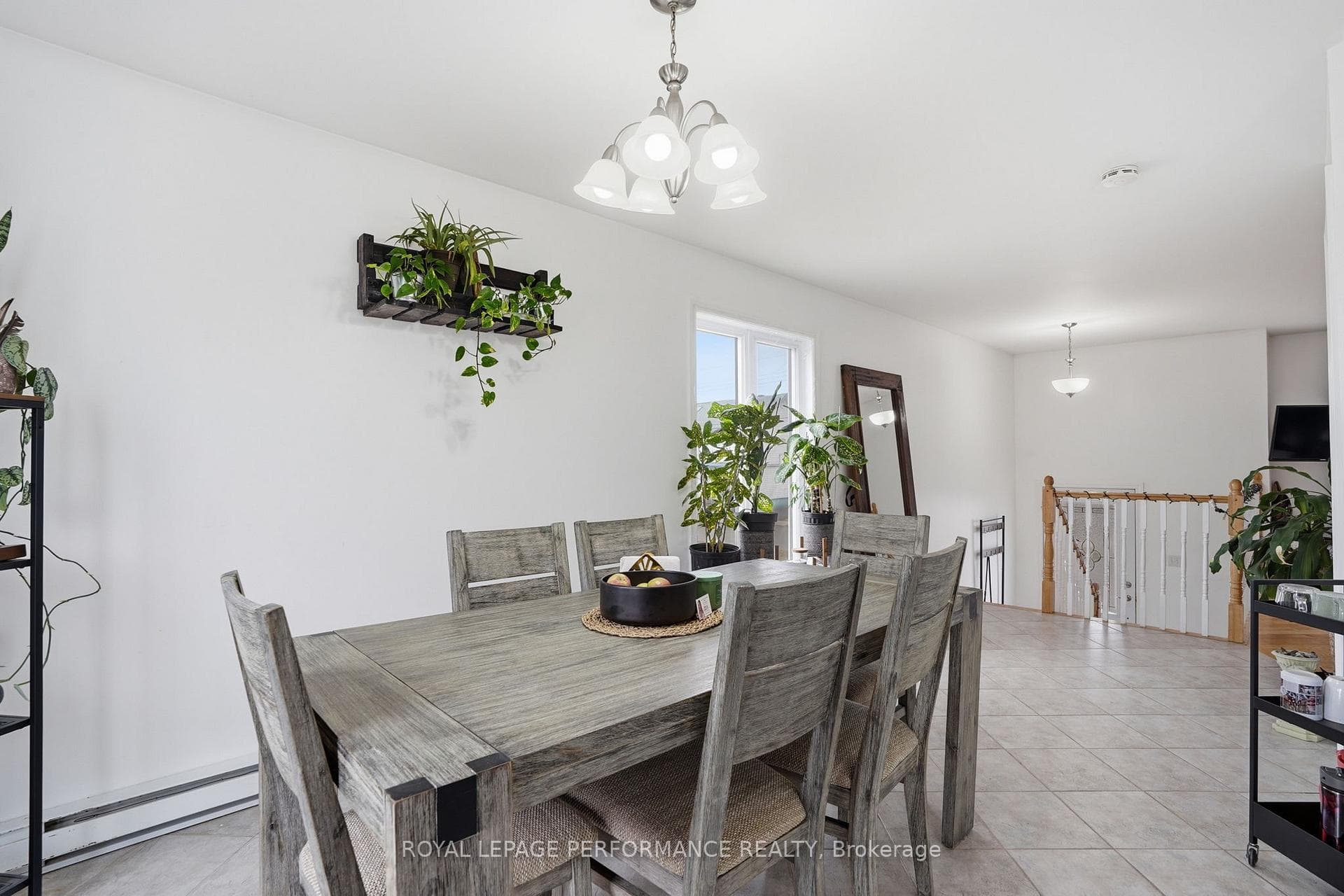 350 Higginson Street photo 14