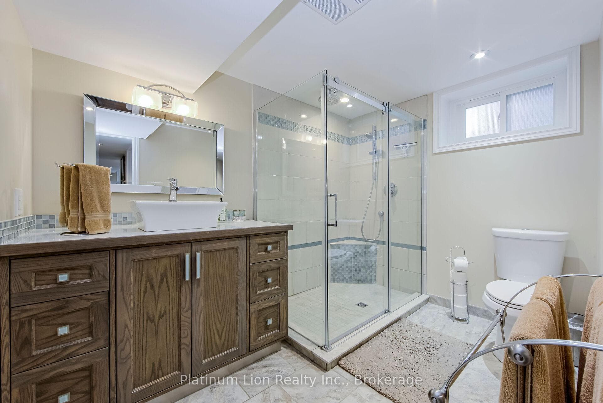 2217 King Street photo 19