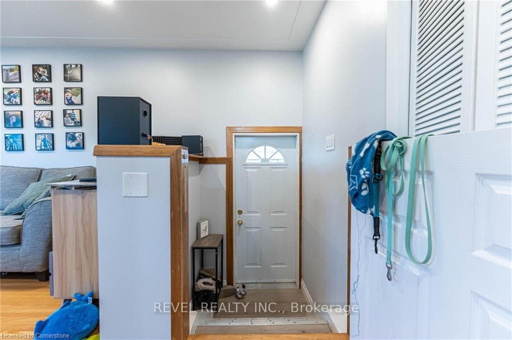 198 Berko Avenue photo 19