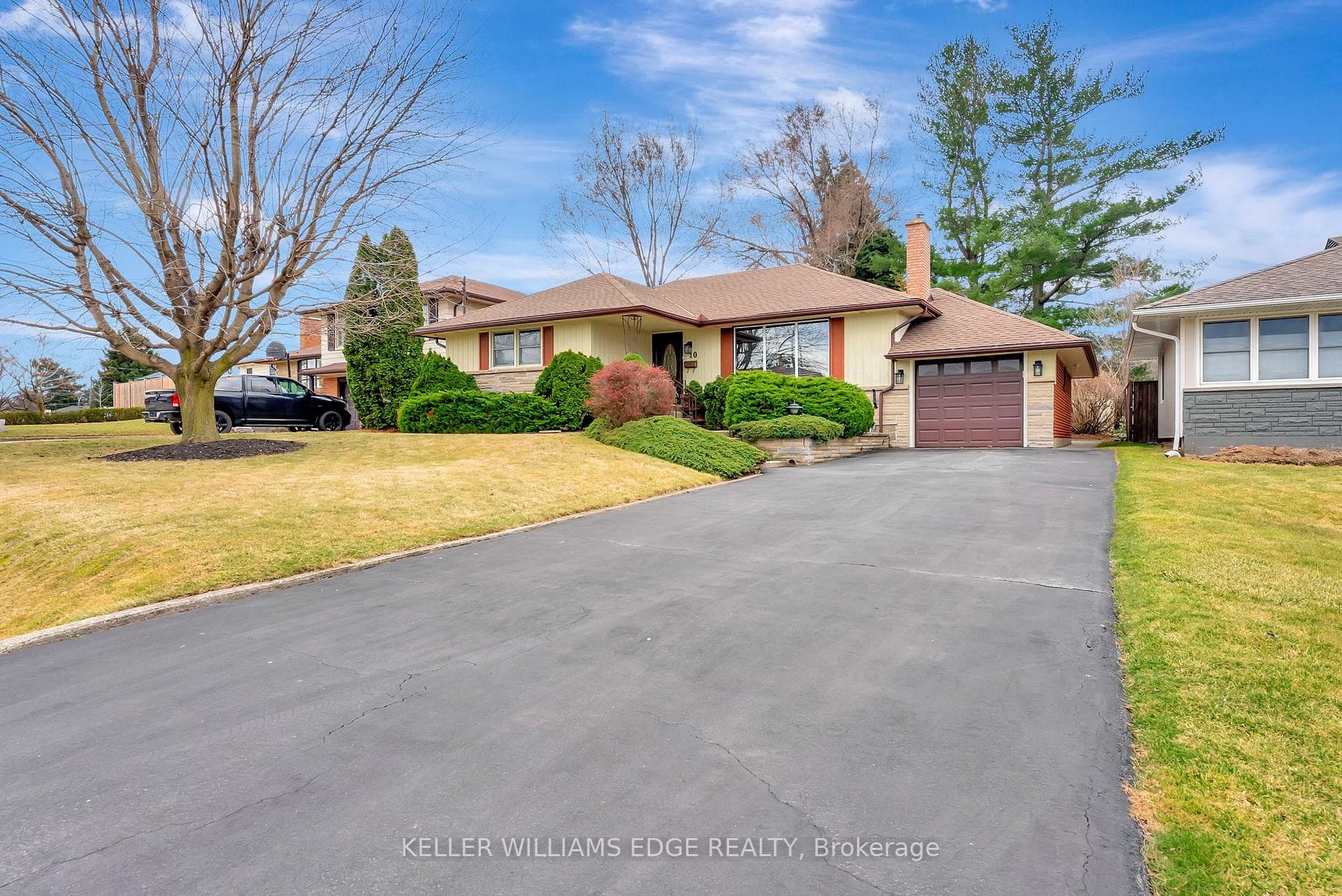 10 James Avenue photo 3