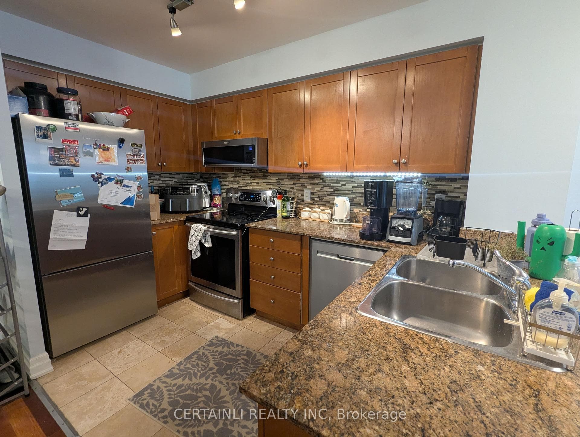 313 Richmond Street Unit 662 photo 8