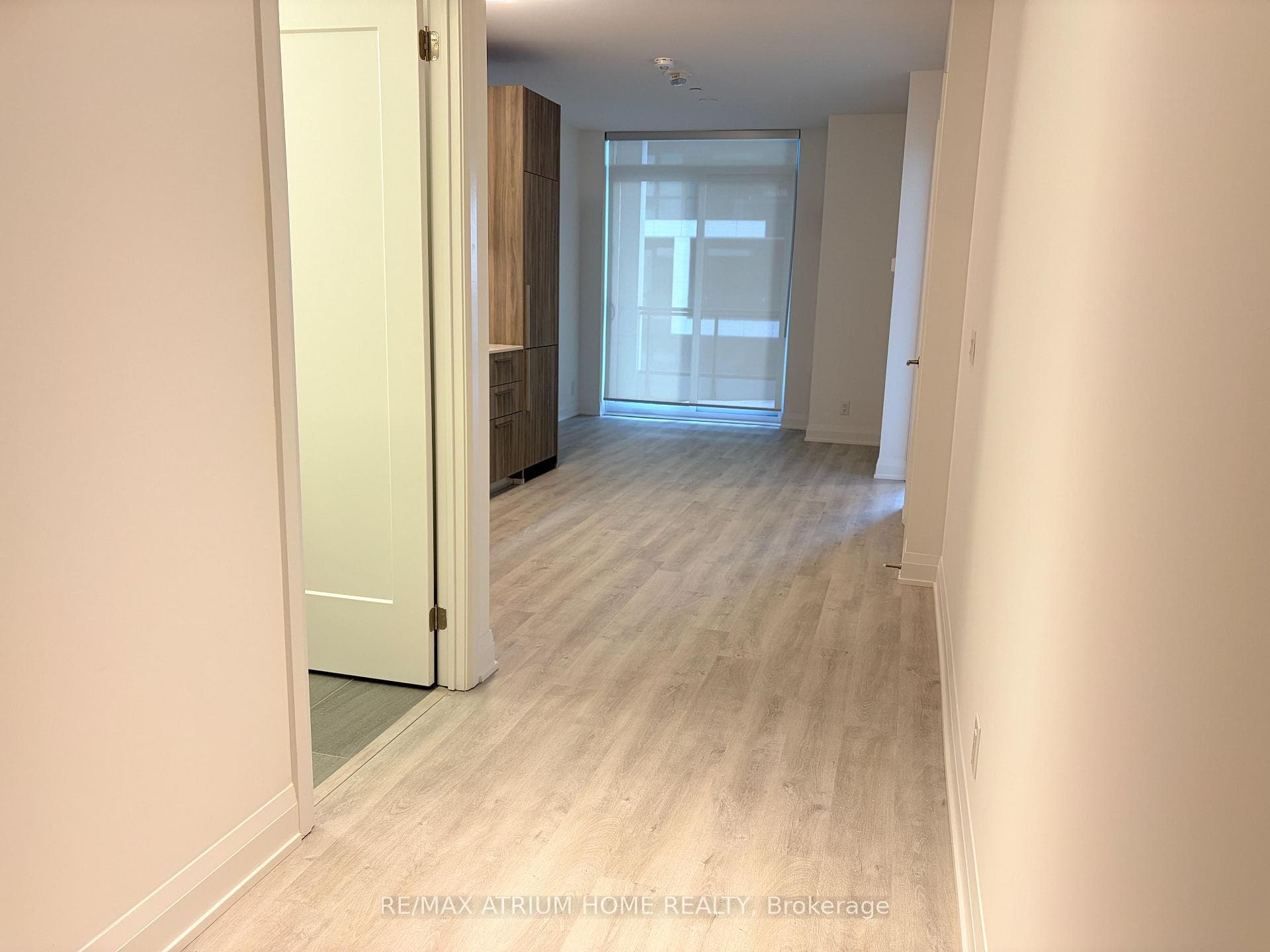 65 Broadway Avenue Unit 1902 photo 2