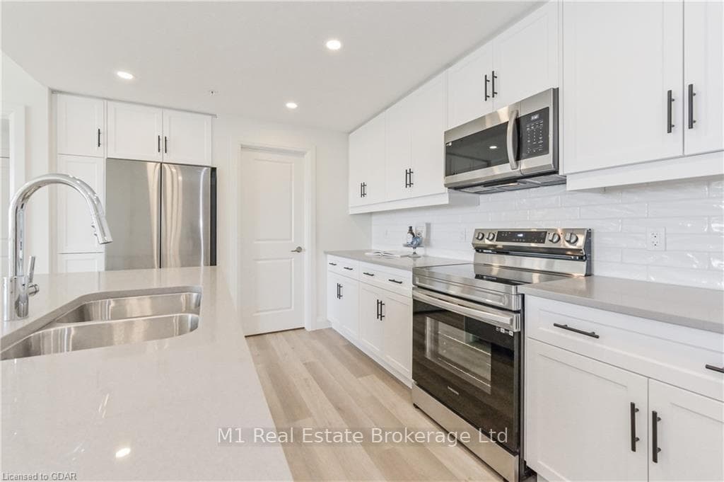 99B FARLEY Road Unit 109 photo 12