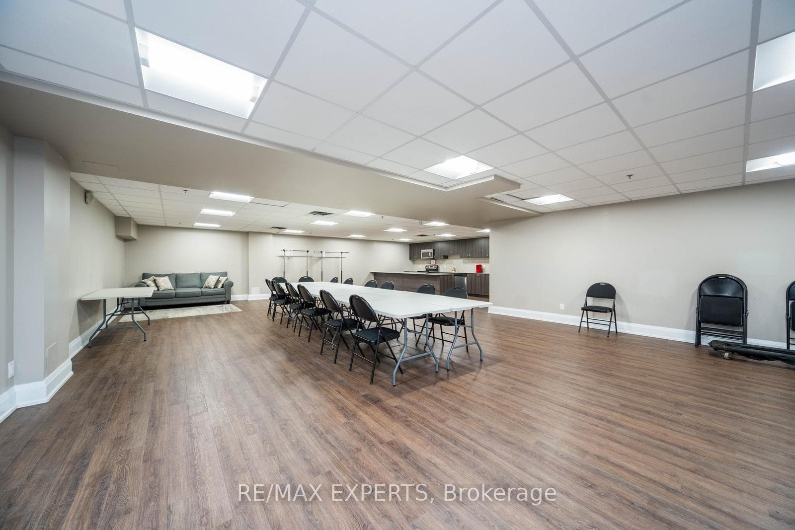 481 Rupert Avenue Unit 2117 photo 33