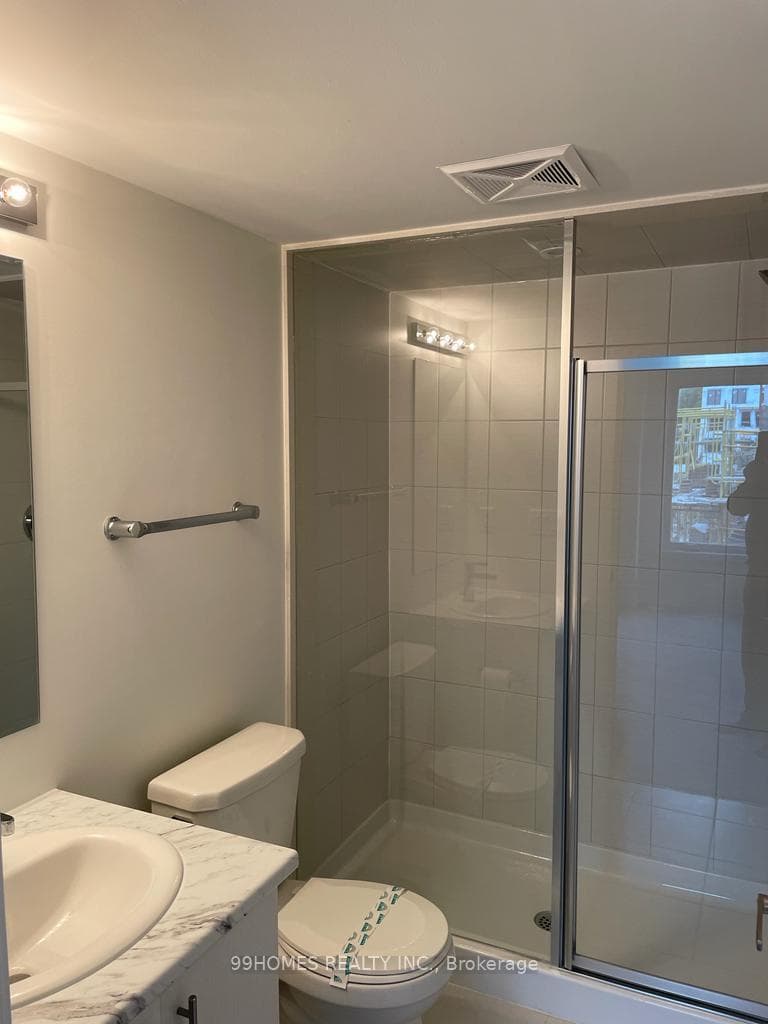 3429 Ridgeway Drive Unit 17 photo 8