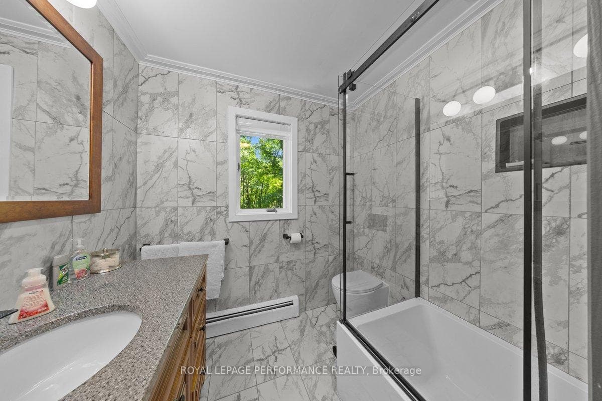 Second Level Bathroom