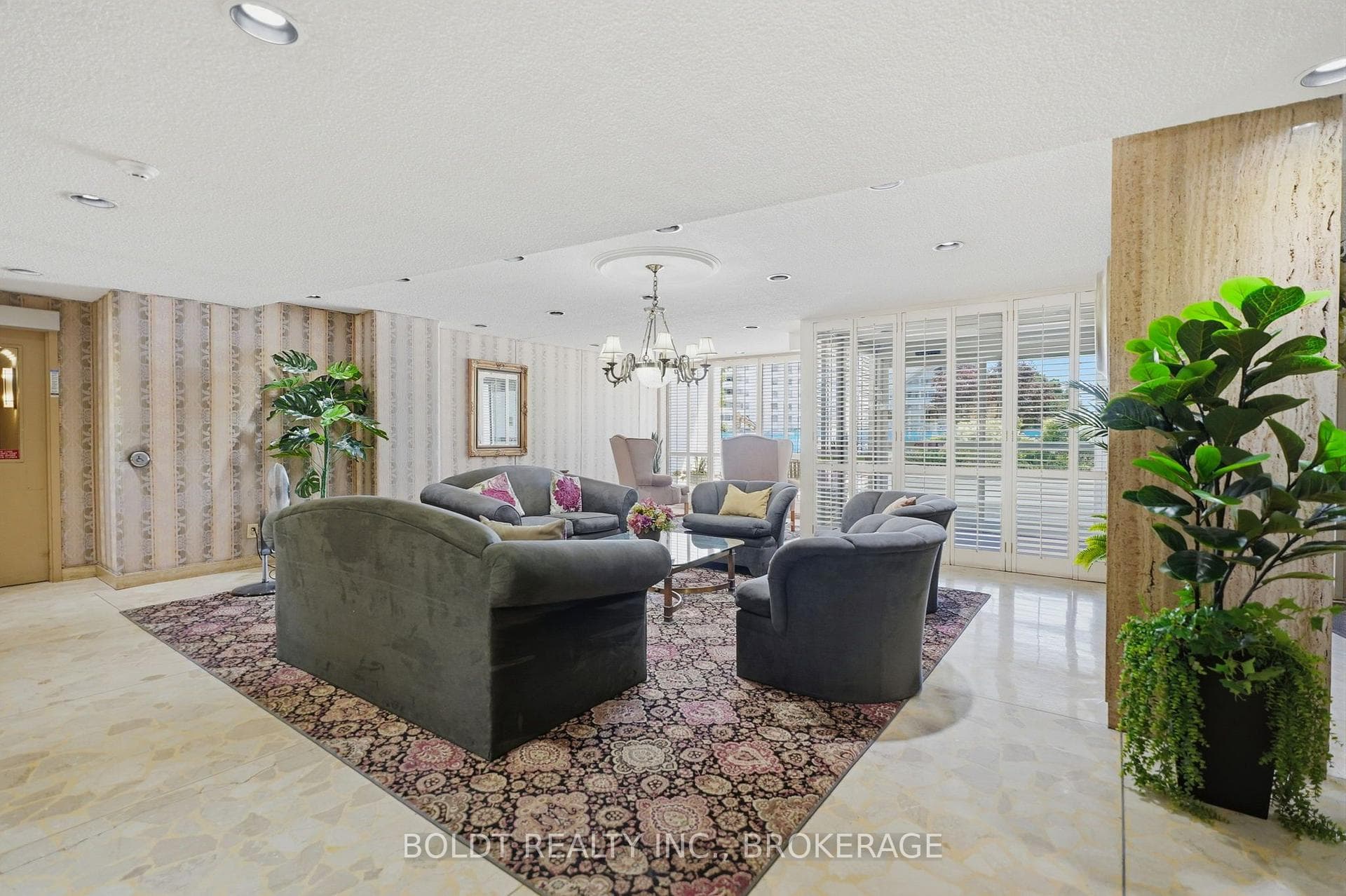 15 Towering Heights Boulevard Unit 504 photo 7