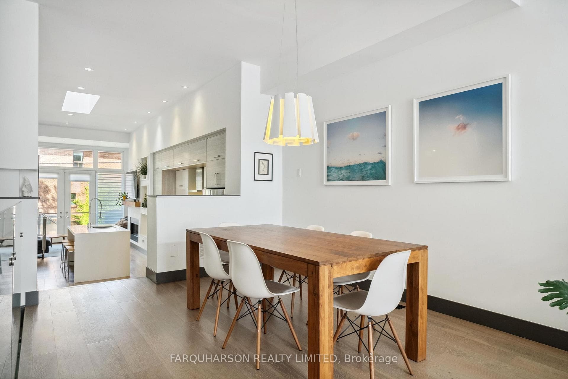 38 Eaton Avenue photo 4