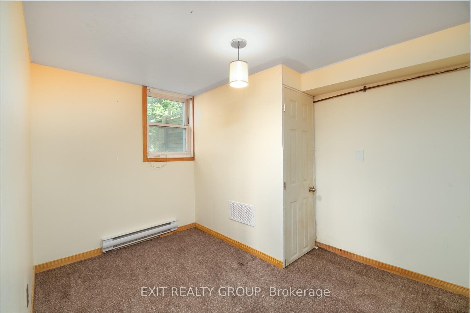 631 Rosebush Road photo 19
