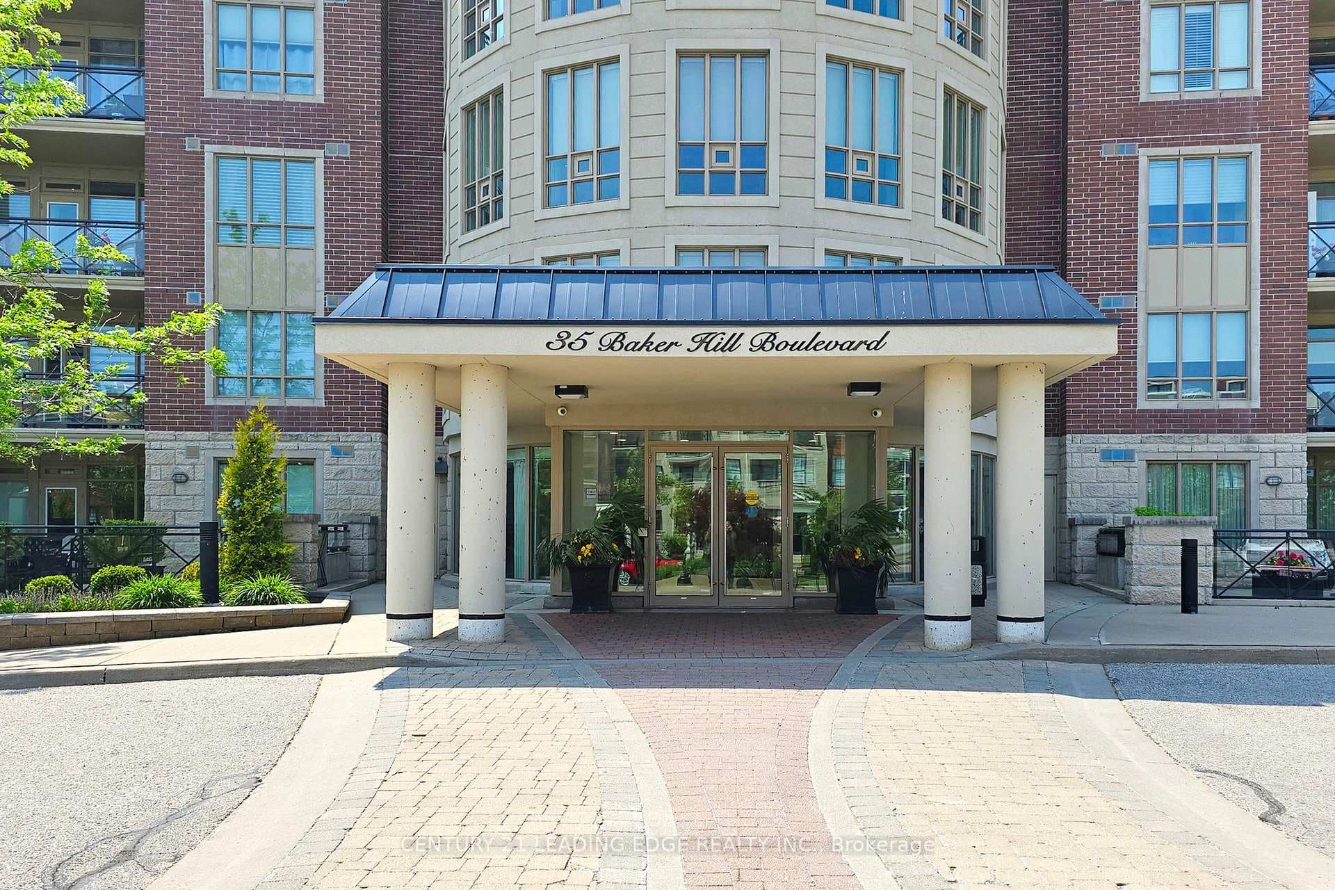 35 Baker Hill Boulevard Unit 305 photo 2