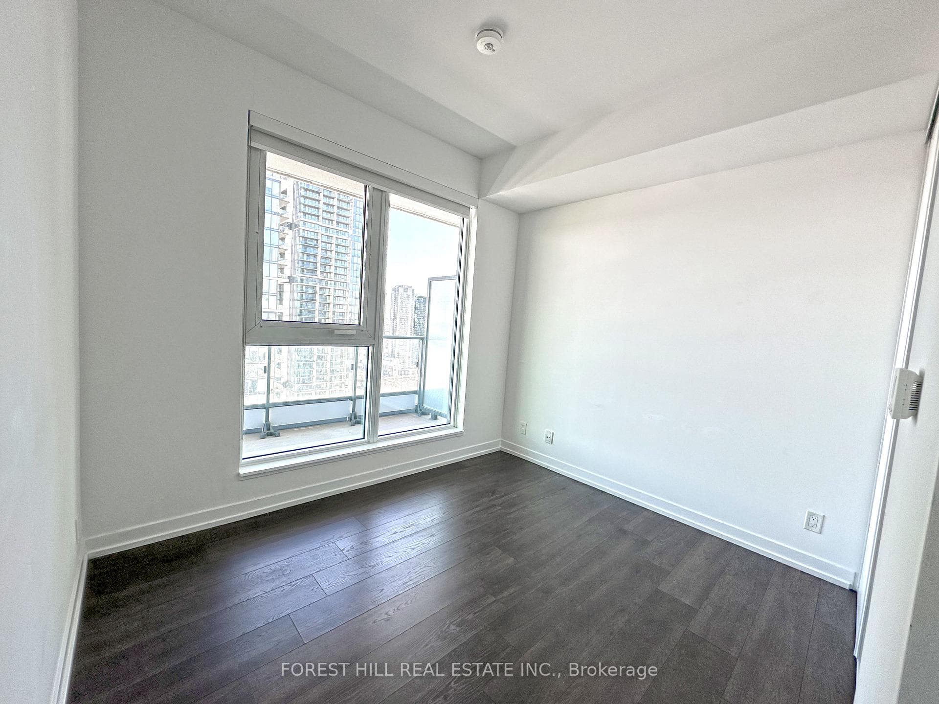 950 Portage Parkway Unit 2902 photo 13