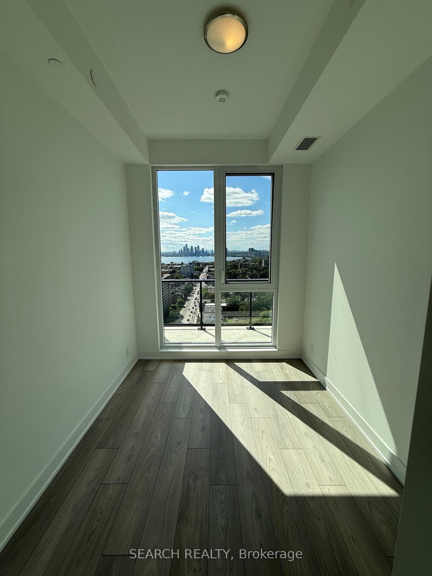 285 Dufferin Street Unit PH5 photo 20