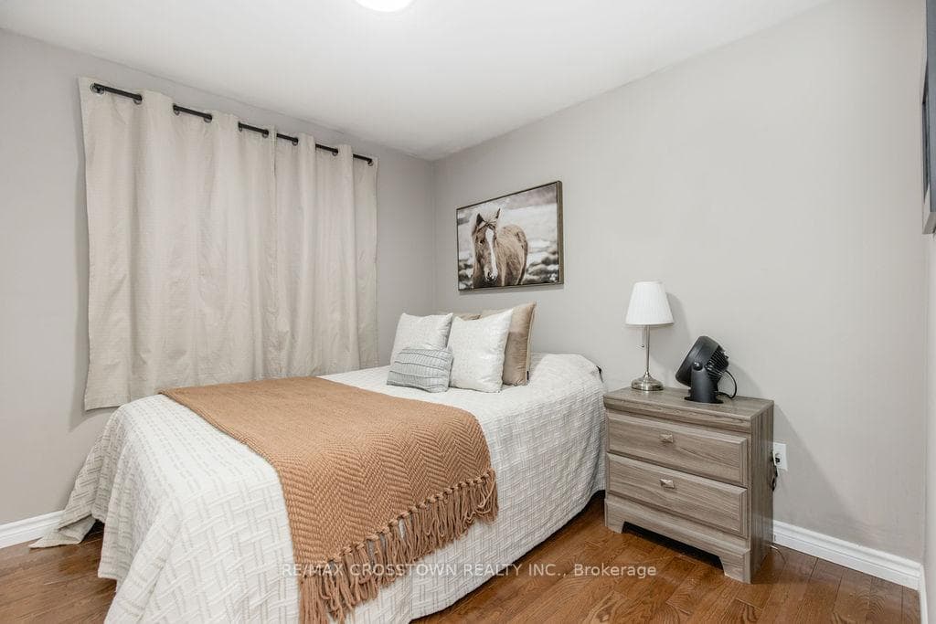 6 Deerpark Drive photo 35