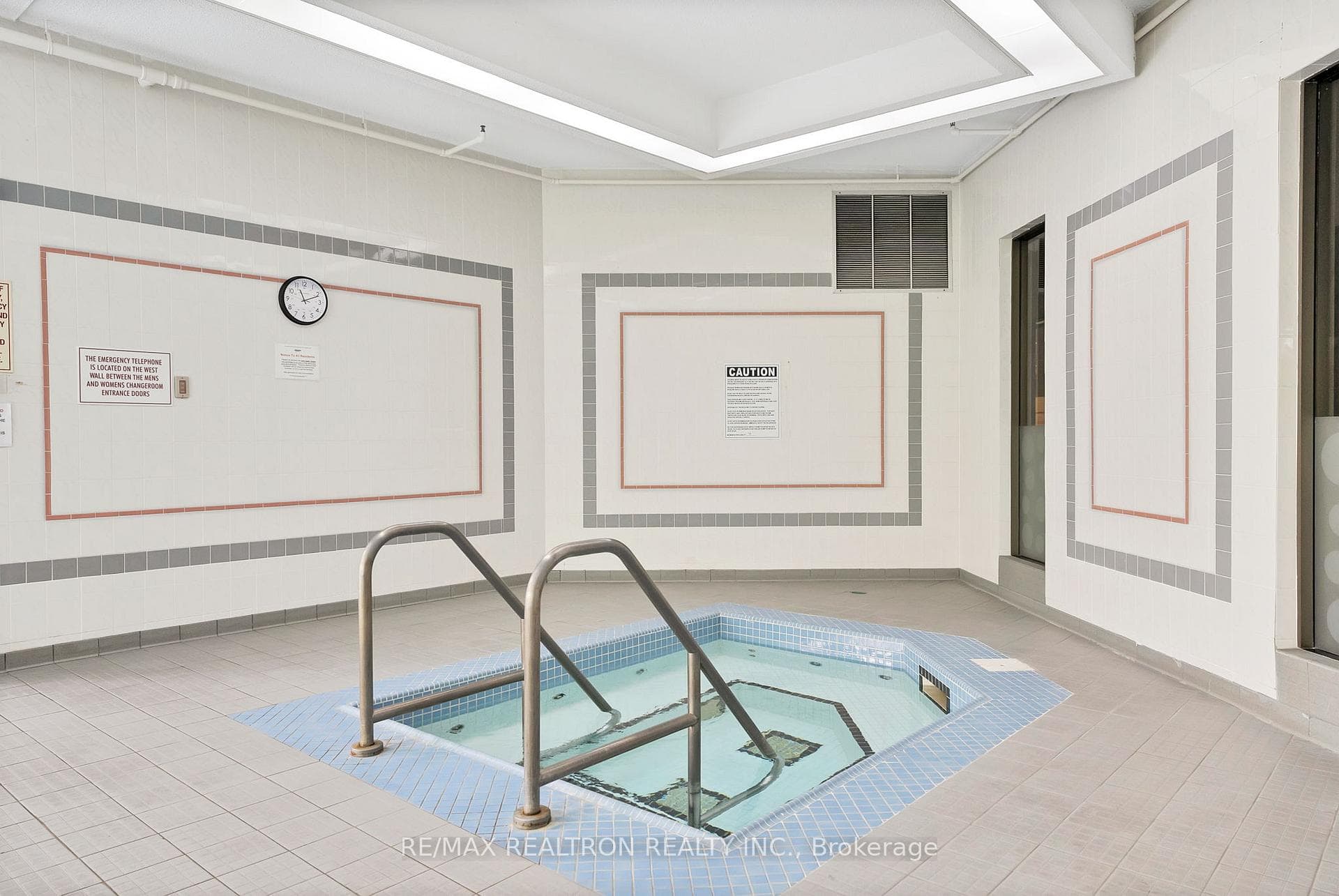3 Greystone Walk Drive Unit 1730 photo 17