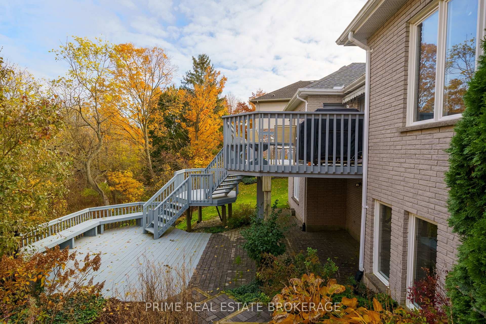 82 Muskoka Court photo 33