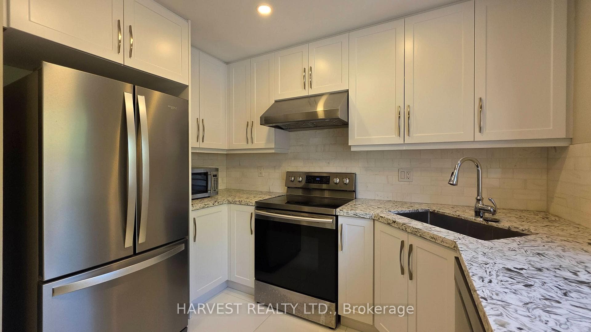 54 Paul Markway Court photo 7