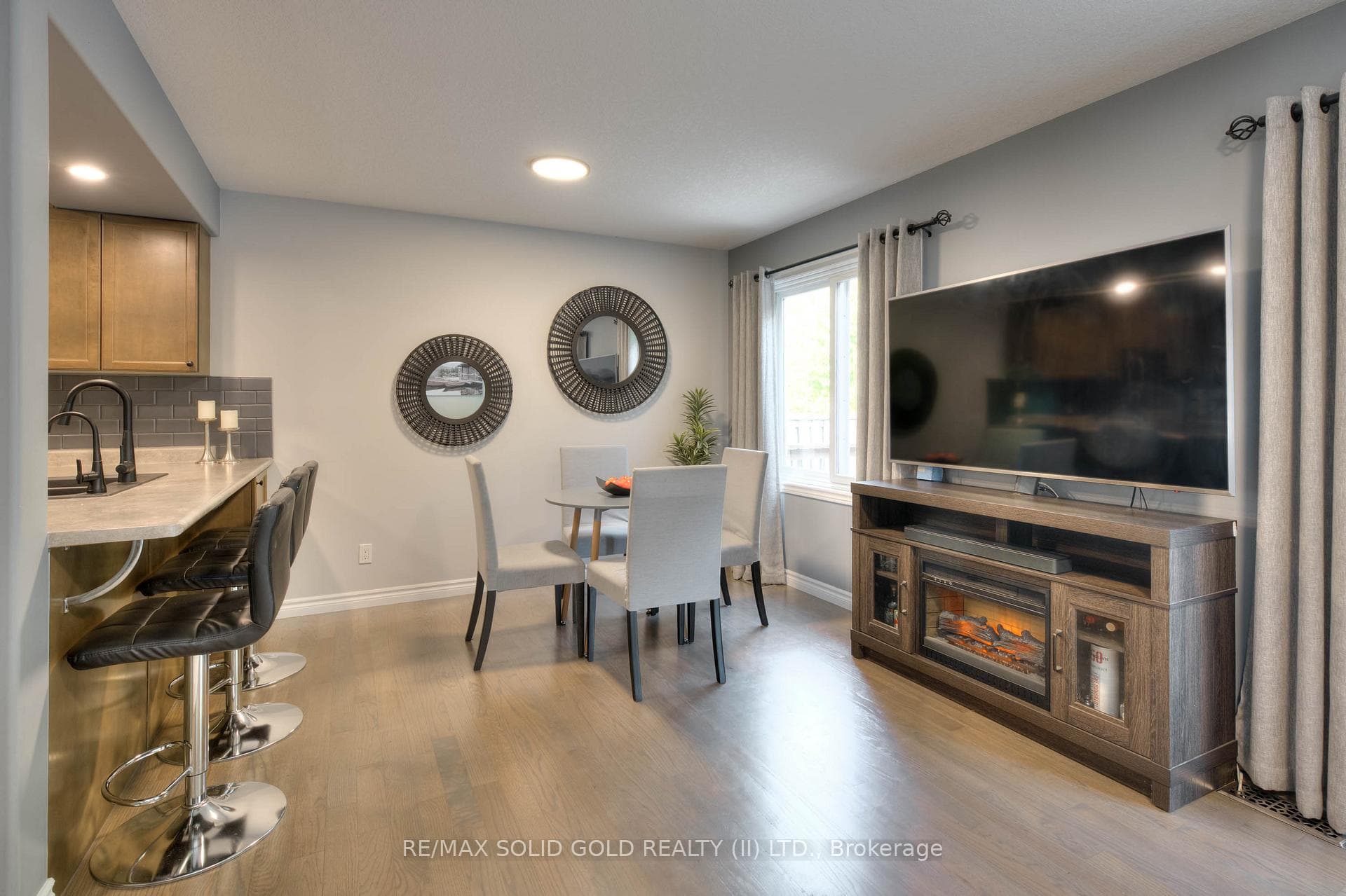 460 Colt Street photo 20