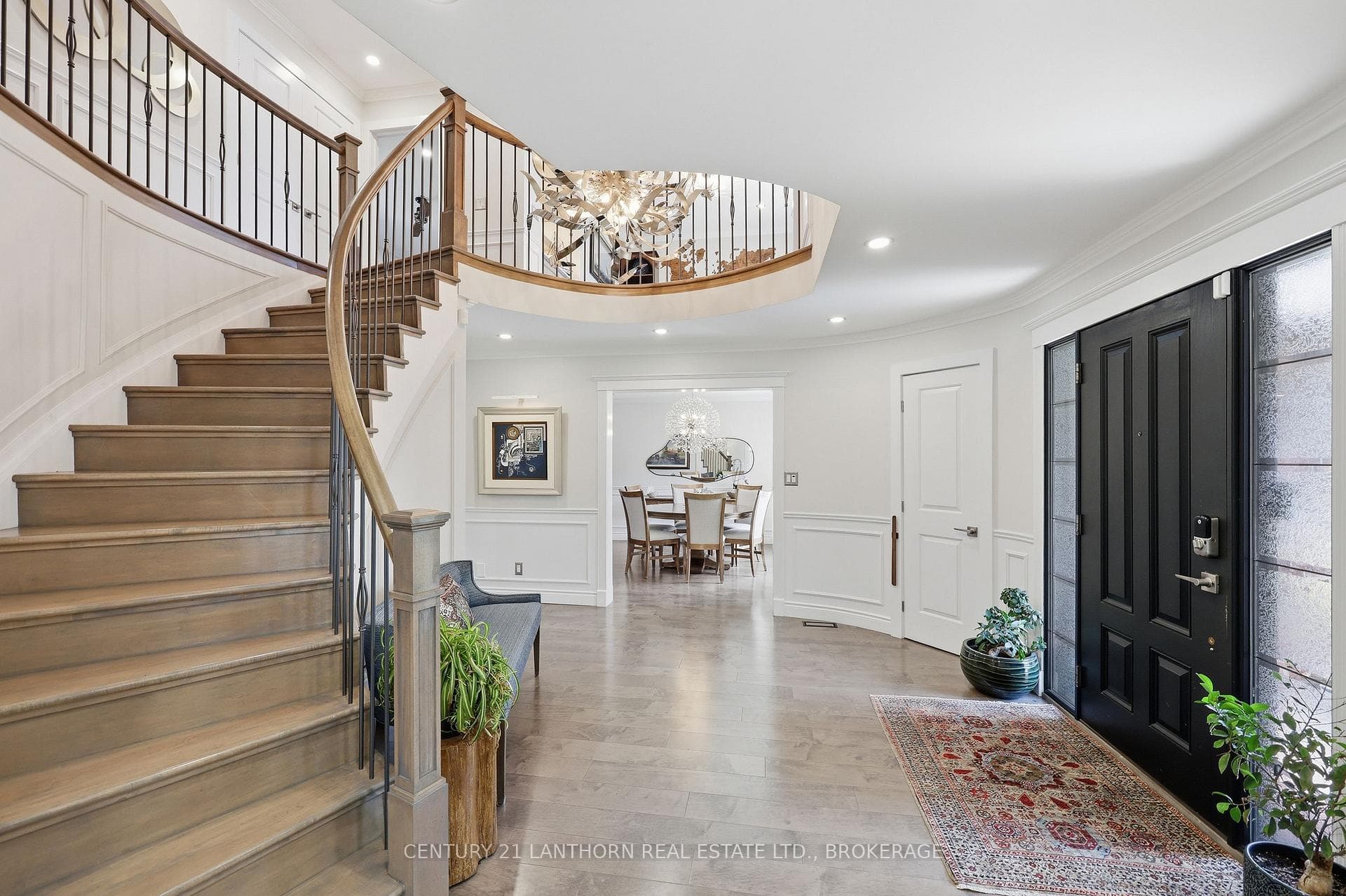 952 Chancery Street photo 13