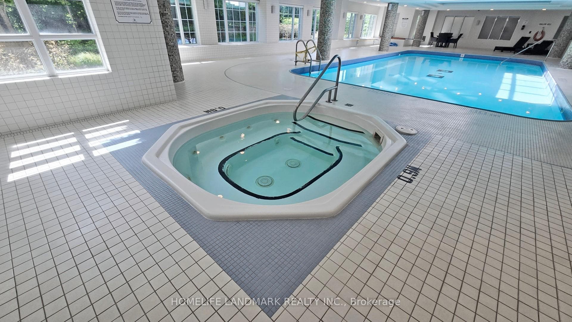 20 Bloorview Place Unit 1504 photo 18