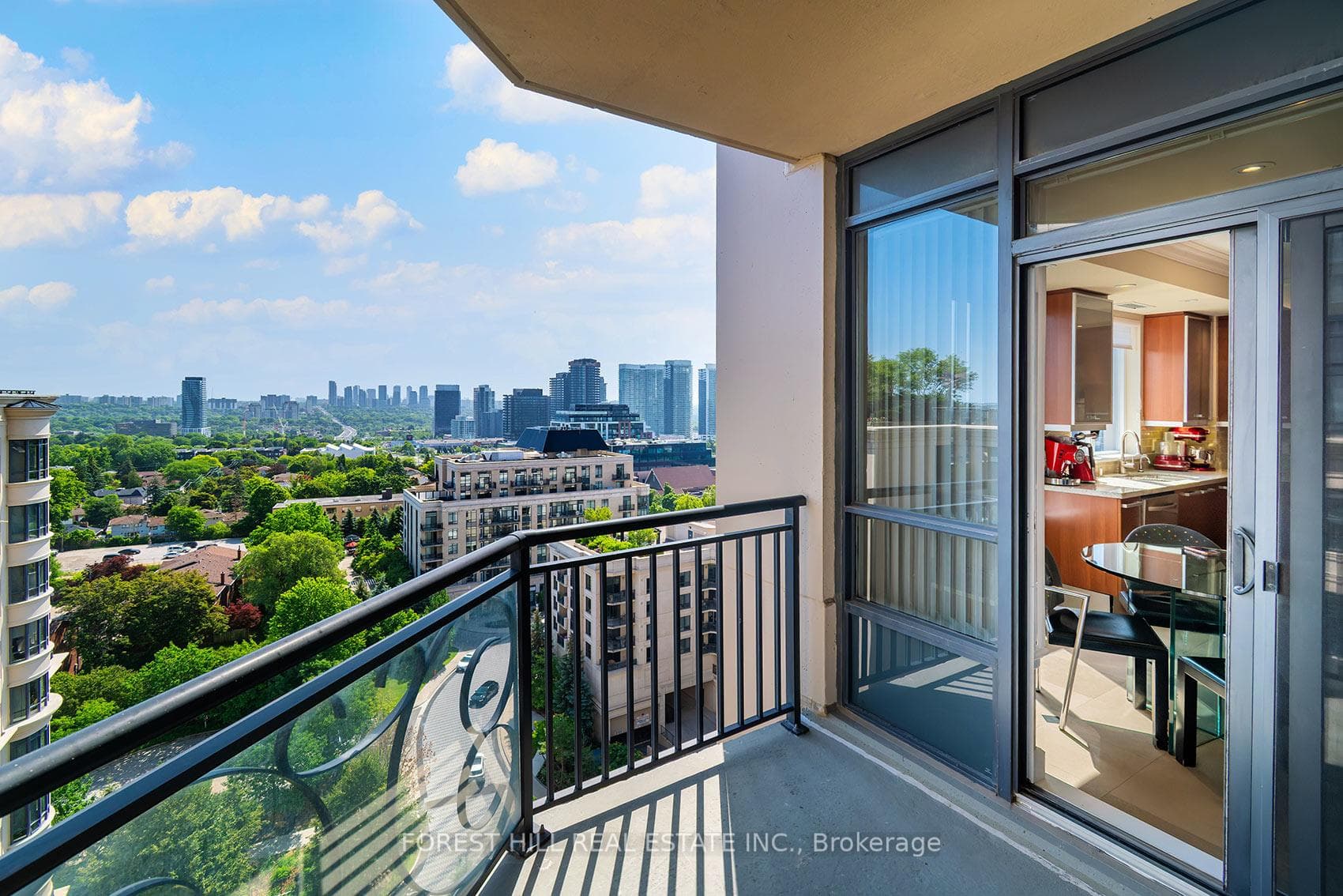 660 Sheppard Avenue Unit 1402 photo 36