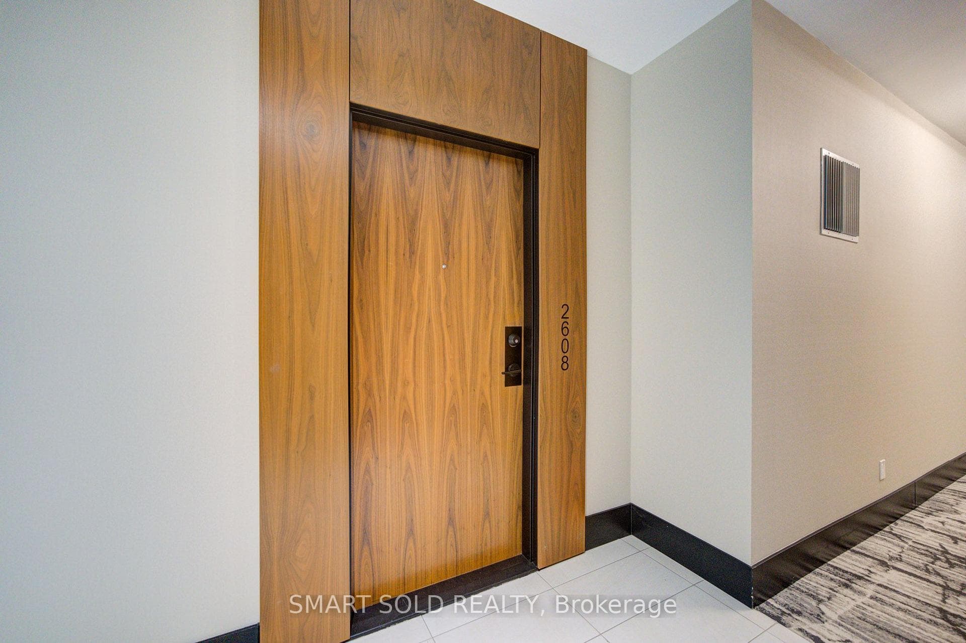 1 Market Street Unit 2608 photo 4