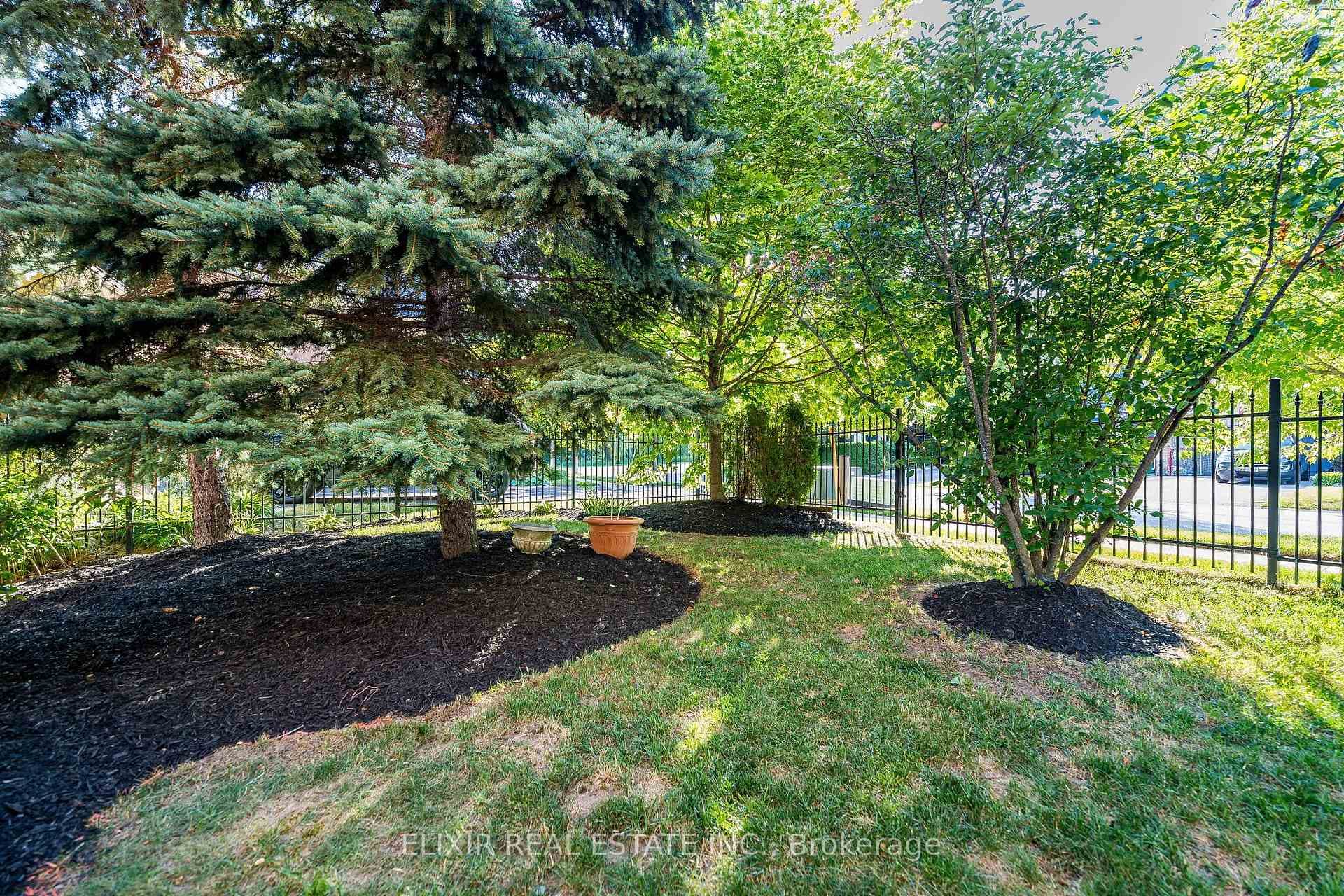 76 North Riverdale Drive photo 44