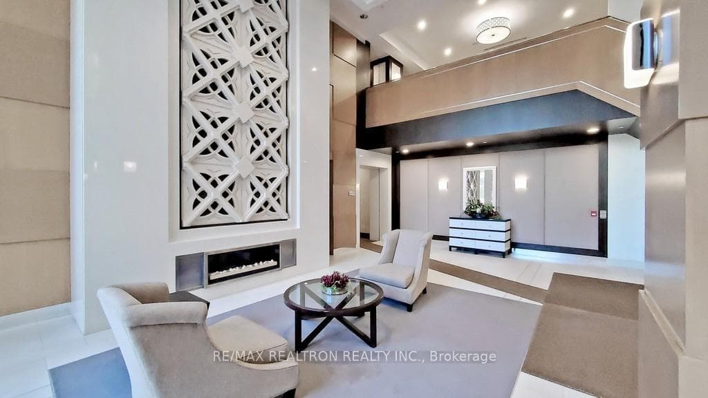 100 Harrison Garden Boulevard Unit 218 photo 8