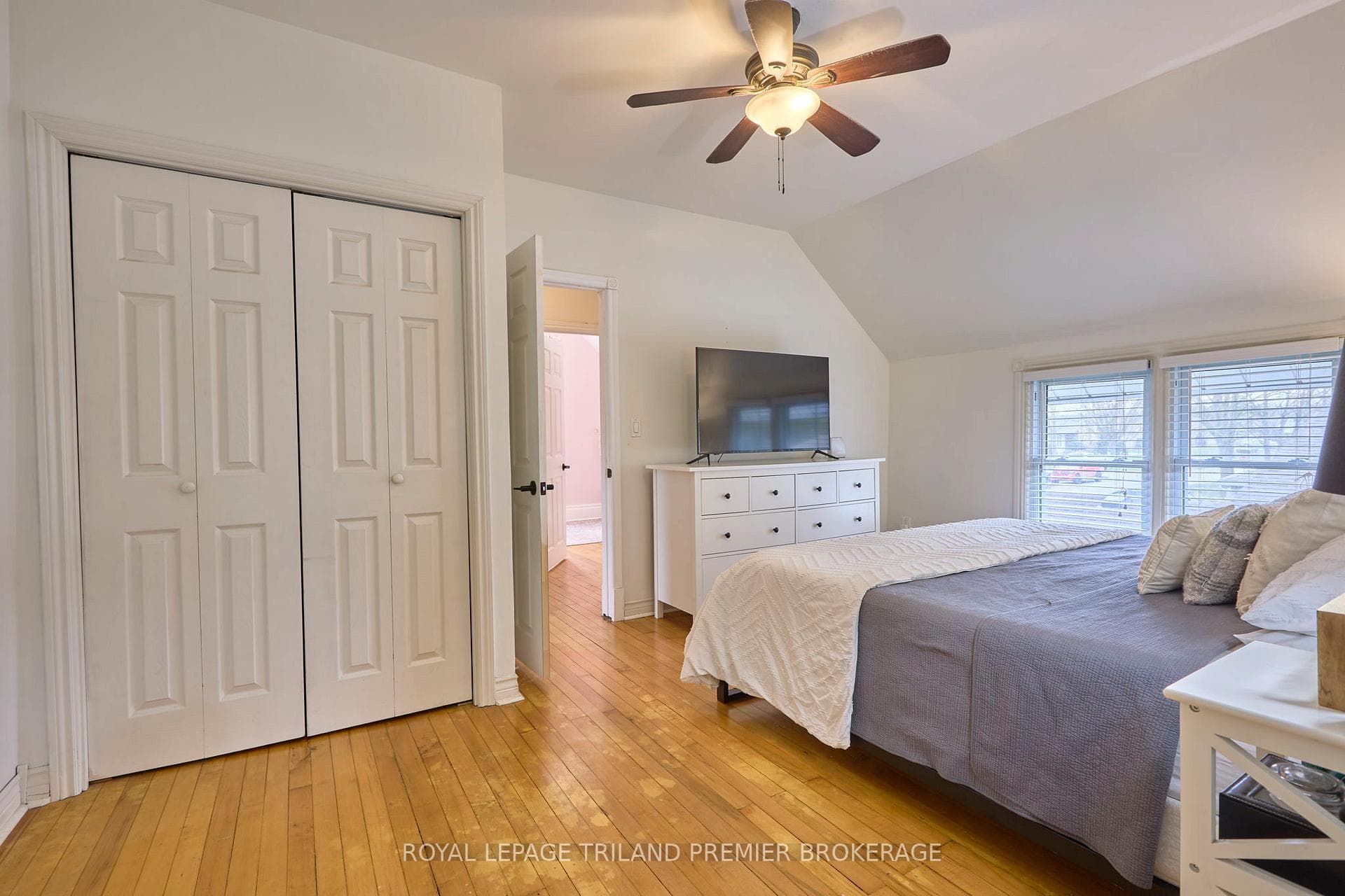 173 Elm Street photo 26