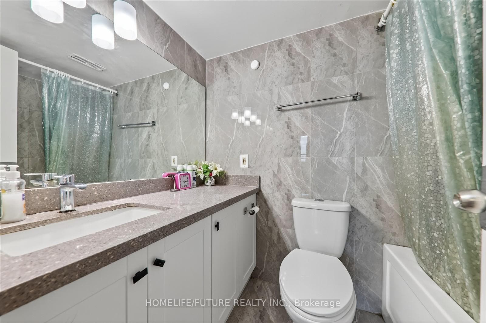 180 Markham Road Unit 705 photo 24
