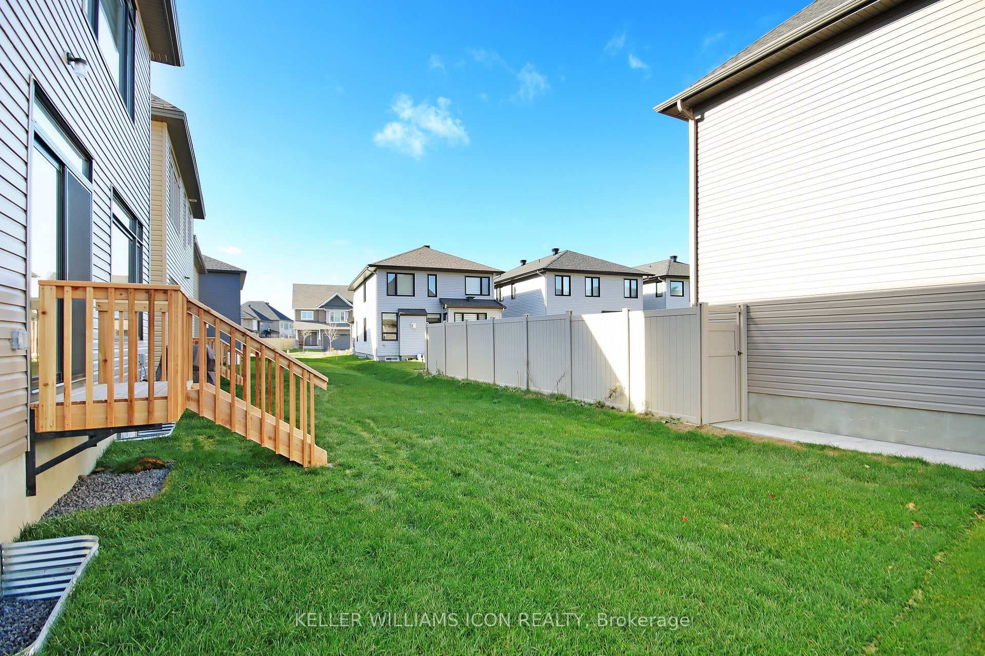 533 BOBOLINK Ridge photo 35