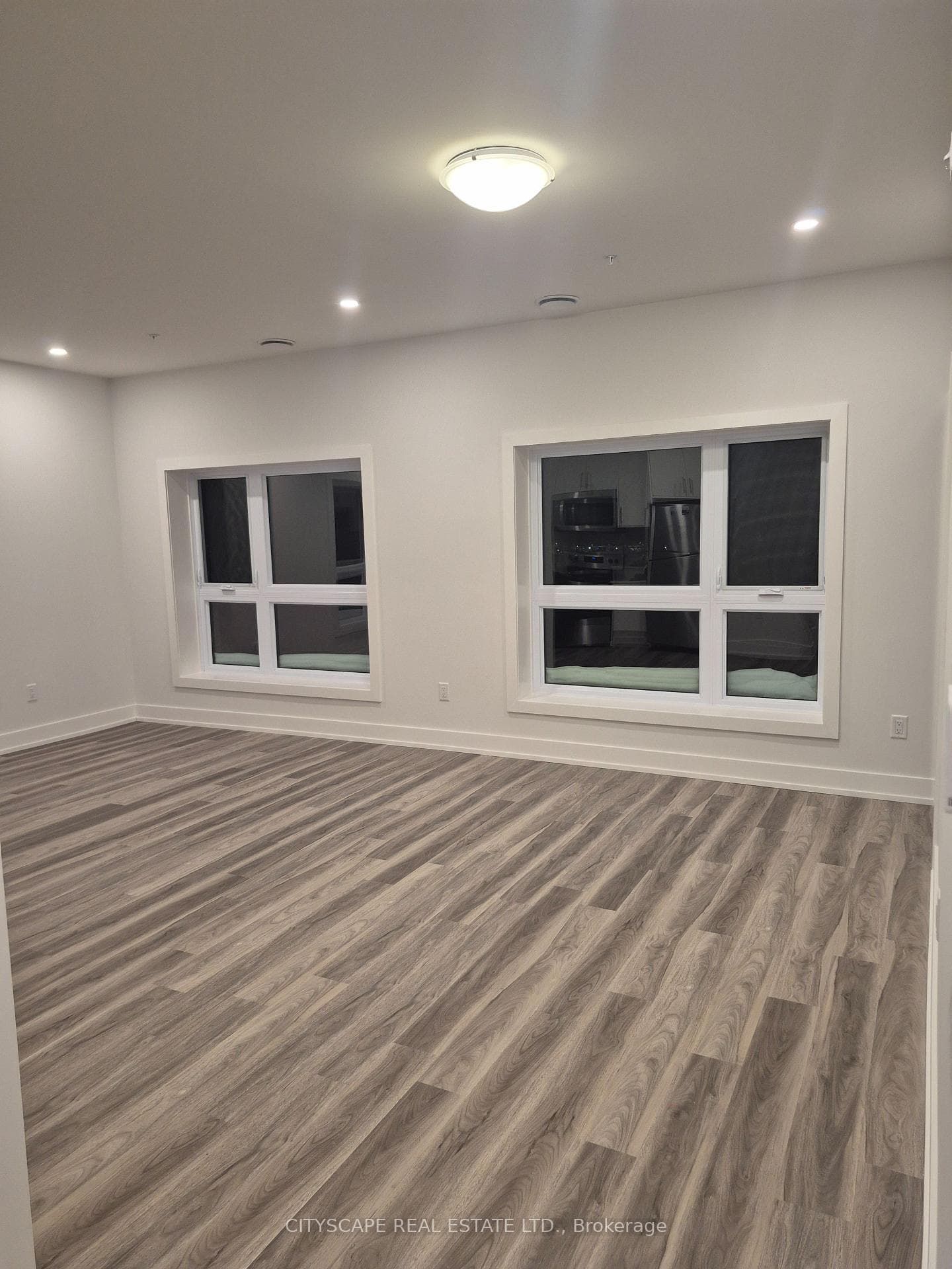 1100 Lackner Place Unit 424 photo 11